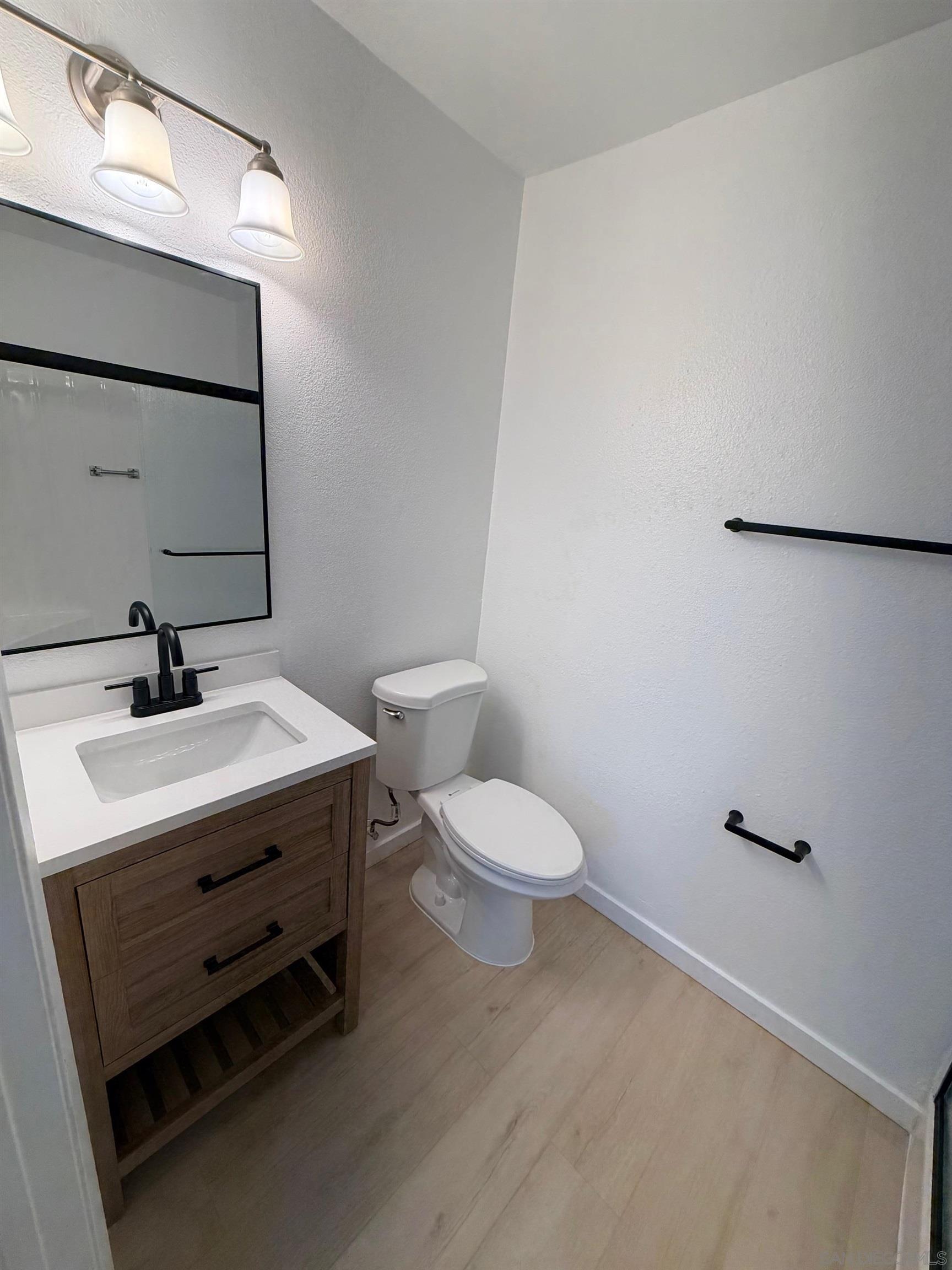 Detail Gallery Image 10 of 14 For 6658  University Ave., San Diego,  CA 92115 - 1 Beds | 1 Baths