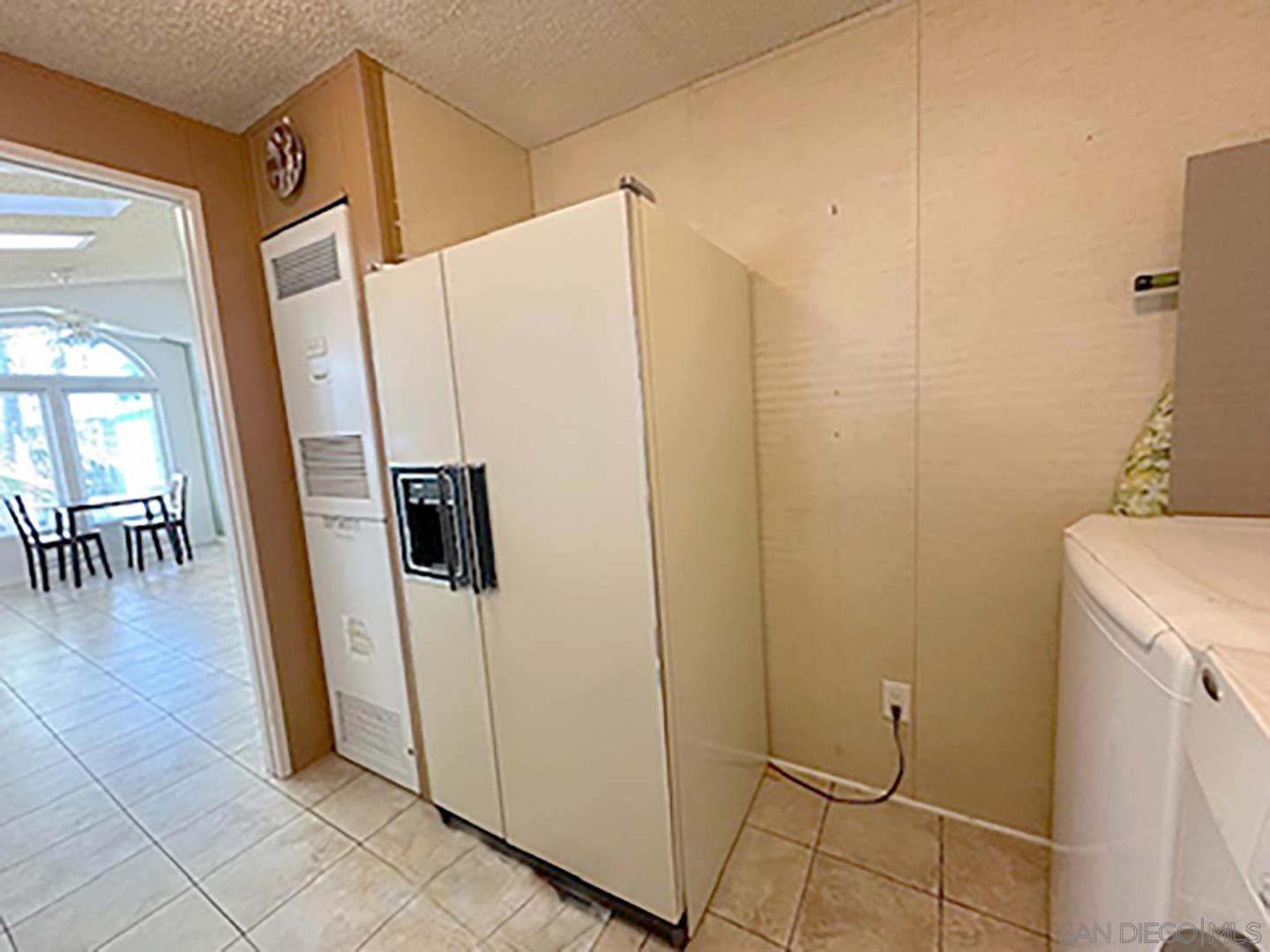 Detail Gallery Image 10 of 17 For 3462  Don Ortega Drive, Carlsbad,  CA 92010 - 3 Beds | 2 Baths