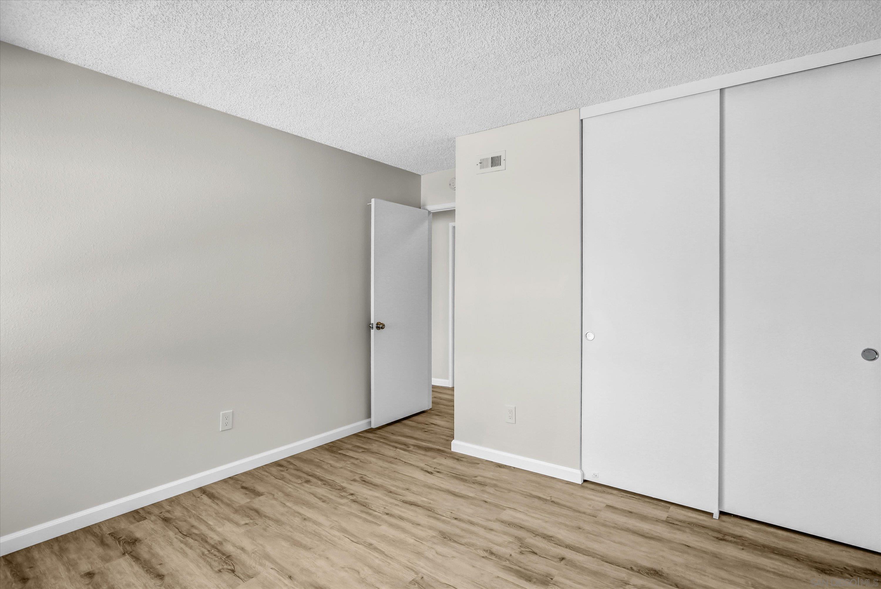 Detail Gallery Image 19 of 25 For 1079  Las Rosas Ct, Chula Vista,  CA 91910 - 4 Beds | 2/1 Baths