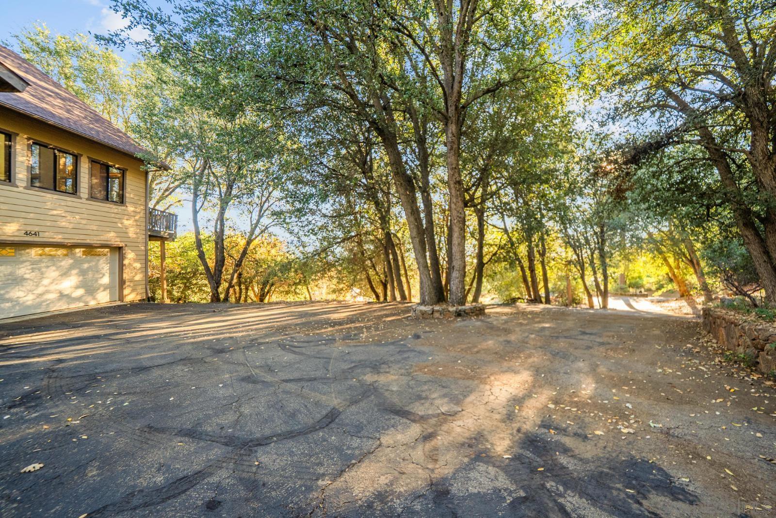 Detail Gallery Image 11 of 56 For 4641  Luneta View, Julian,  CA 92036 - 3 Beds | 2/1 Baths