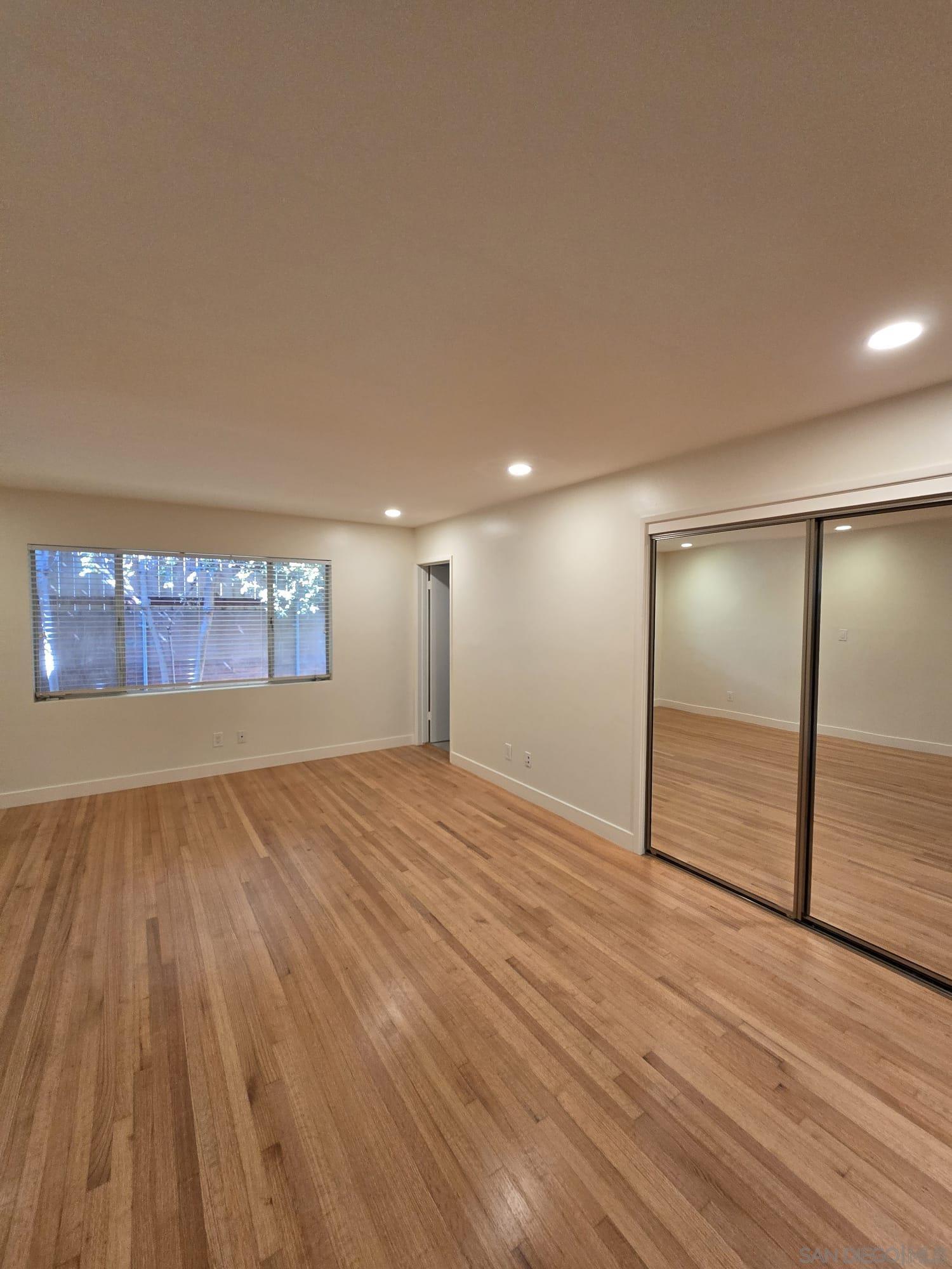 Detail Gallery Image 15 of 46 For 5531  Ladybird Ln, La Jolla,  CA 92037 - 3 Beds | 2 Baths