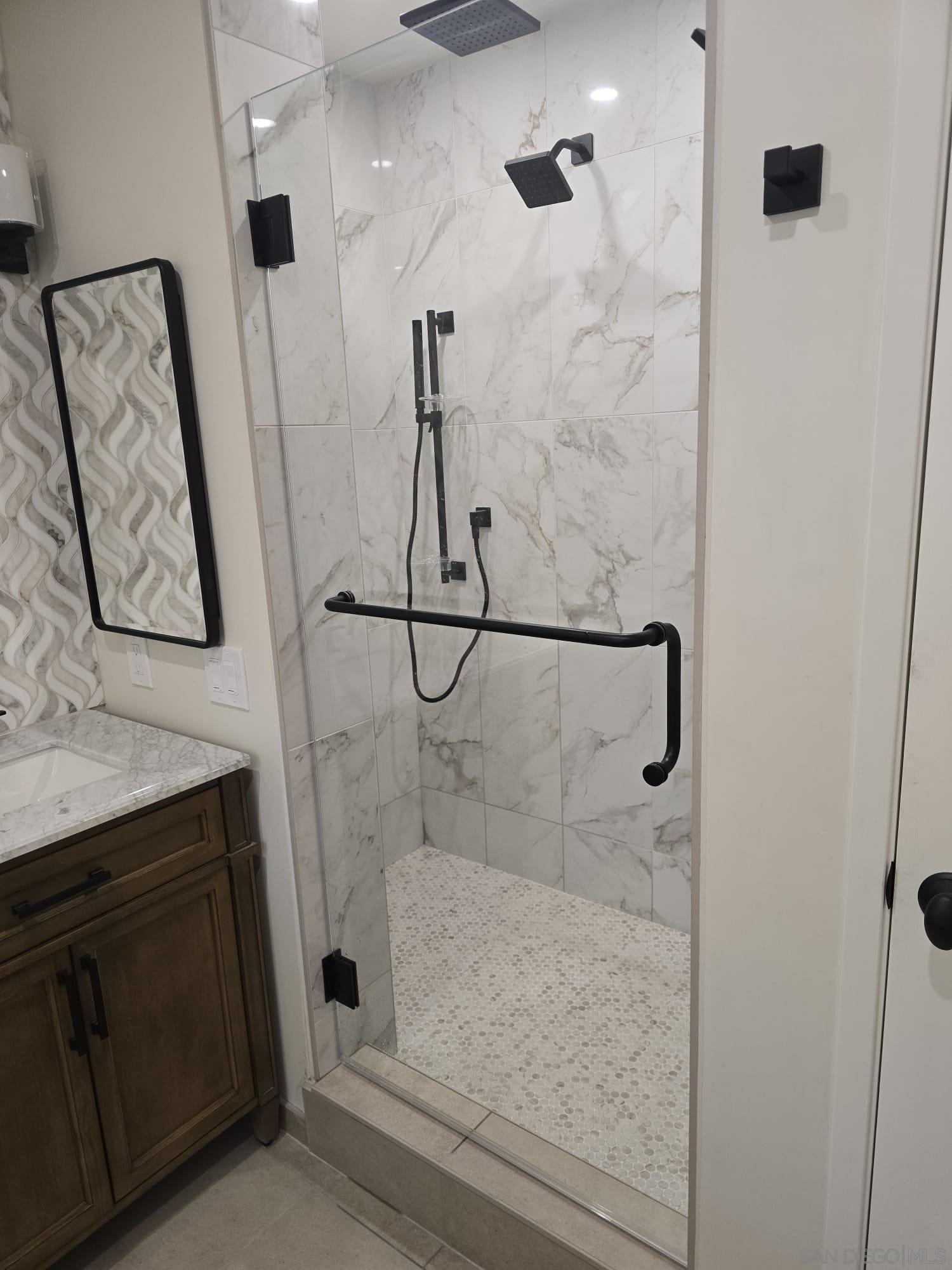 Detail Gallery Image 18 of 46 For 5531  Ladybird Ln, La Jolla,  CA 92037 - 3 Beds | 2 Baths