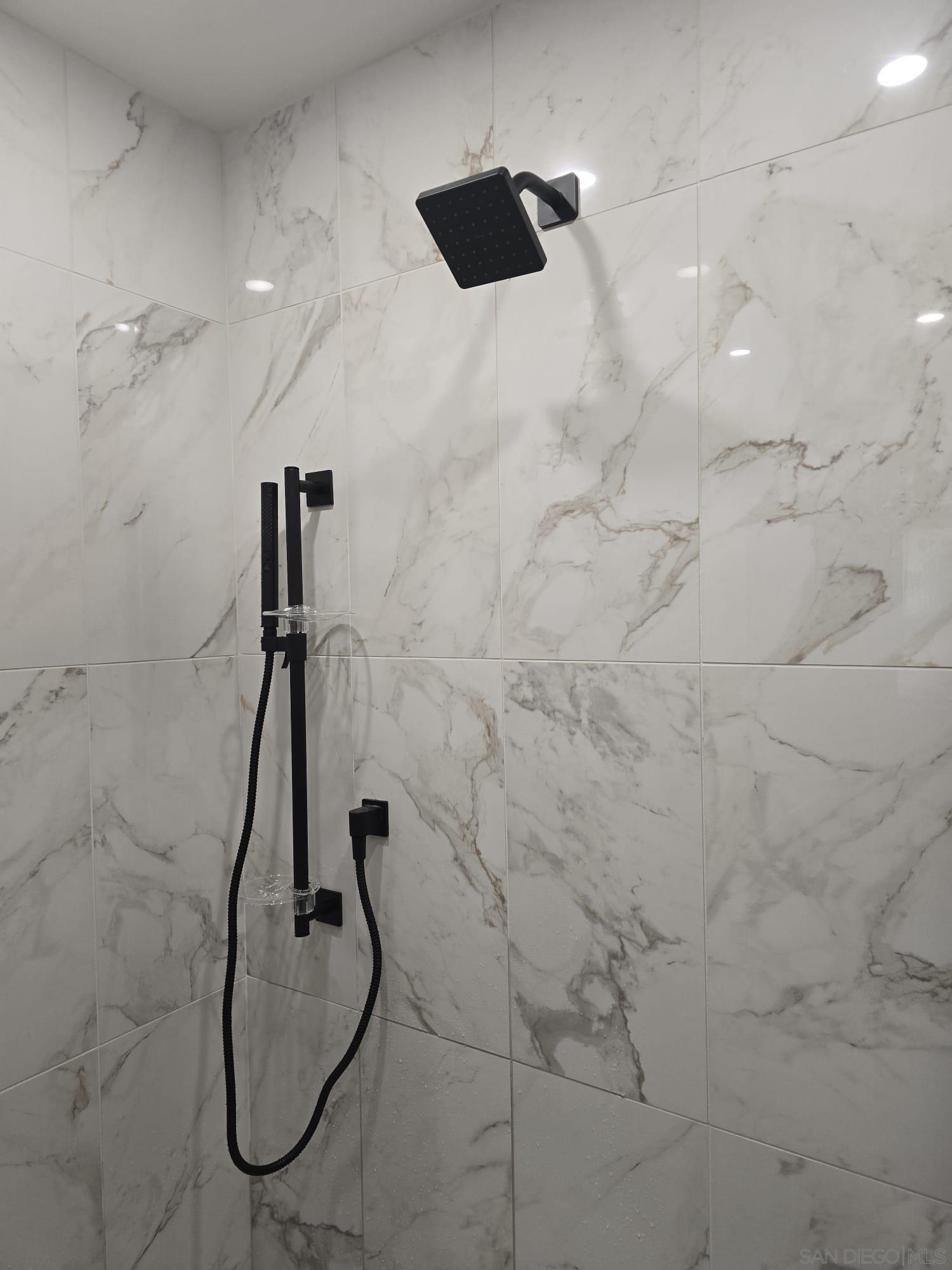 Detail Gallery Image 22 of 46 For 5531  Ladybird Ln, La Jolla,  CA 92037 - 3 Beds | 2 Baths