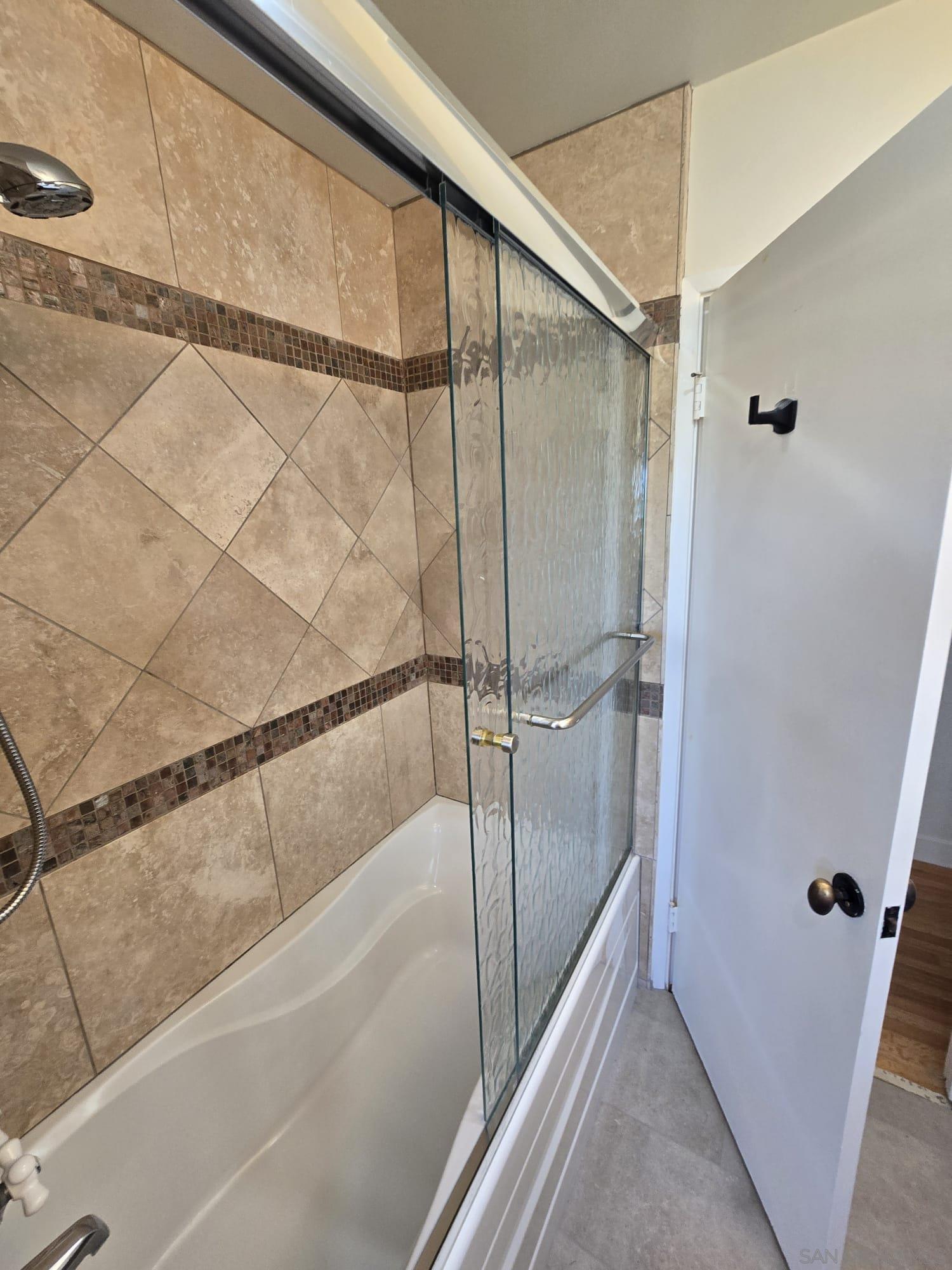 Detail Gallery Image 31 of 46 For 5531  Ladybird Ln, La Jolla,  CA 92037 - 3 Beds | 2 Baths