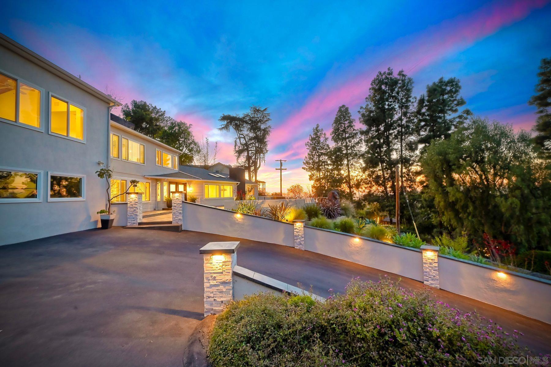 Front Image Thumbnail for SD250045797