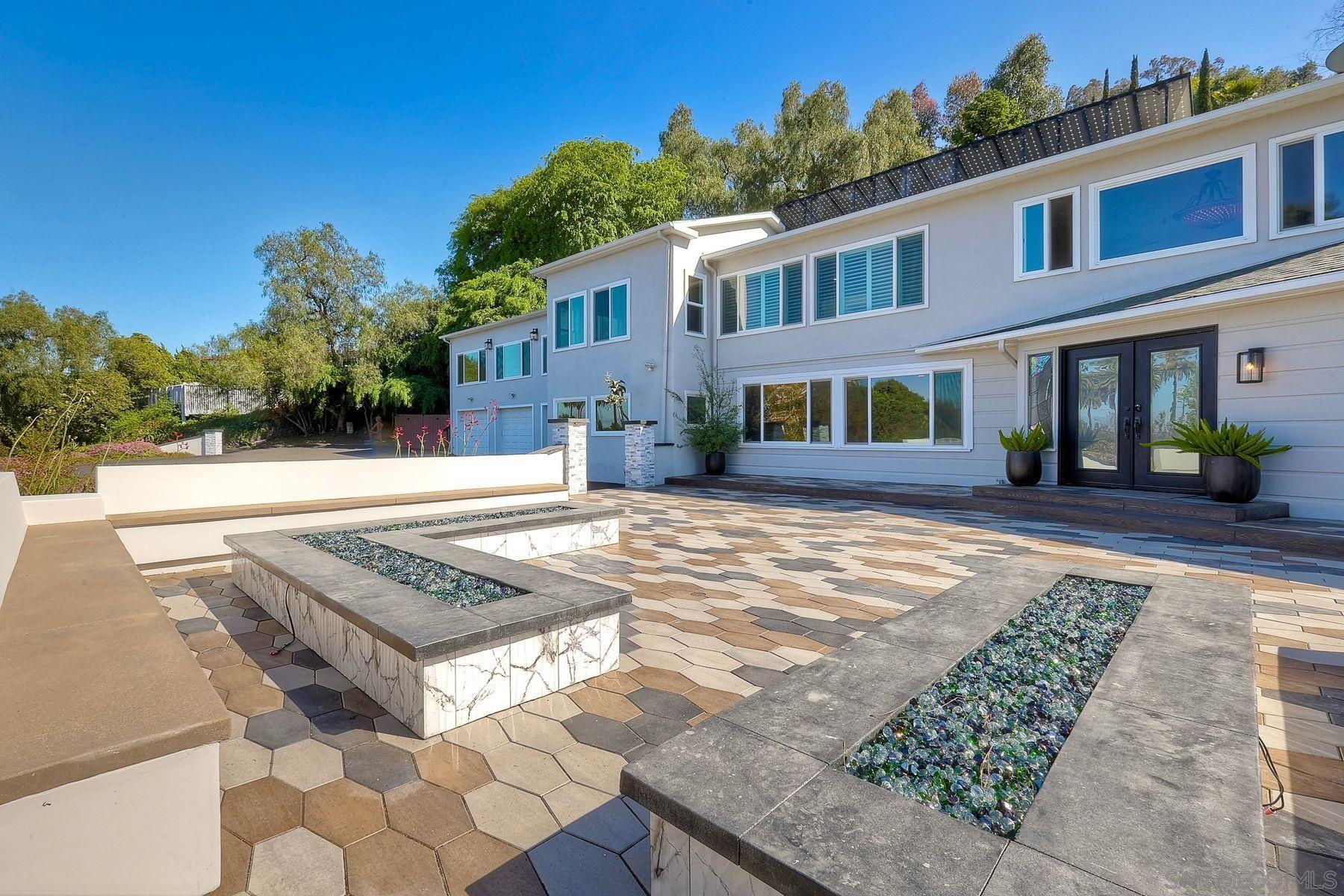 Detail Gallery Image 37 of 58 For 9945  Alto Dr, La Mesa,  CA 91941 - 5 Beds | 3/2 Baths