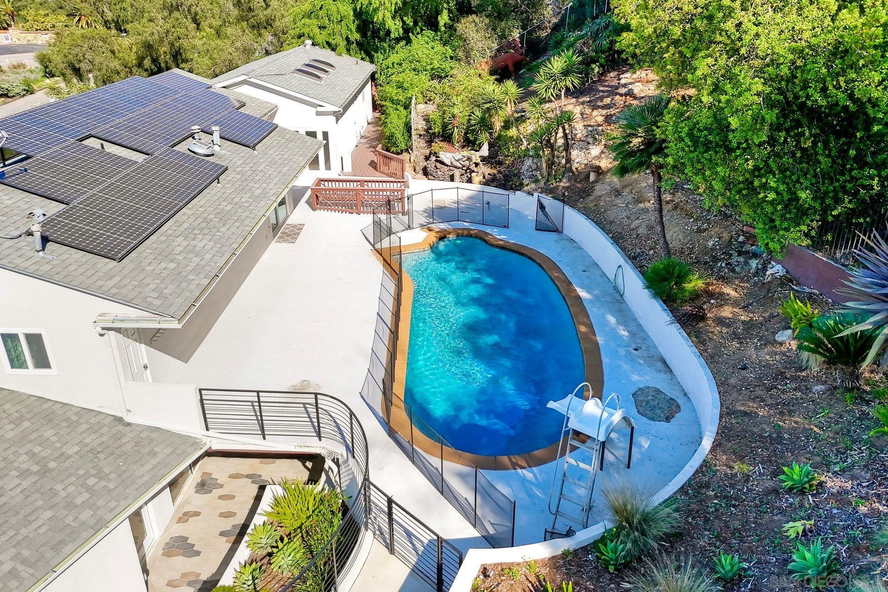 Detail Gallery Image 38 of 58 For 9945  Alto Dr, La Mesa,  CA 91941 - 5 Beds | 3/2 Baths