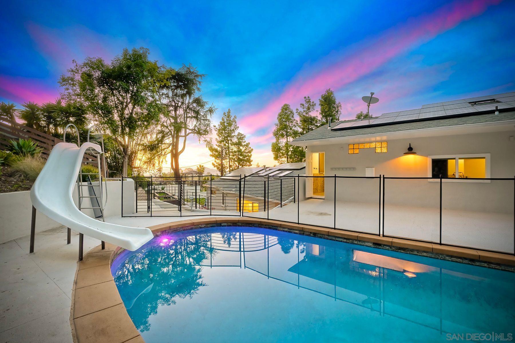 Detail Gallery Image 44 of 58 For 9945  Alto Dr, La Mesa,  CA 91941 - 5 Beds | 3/2 Baths