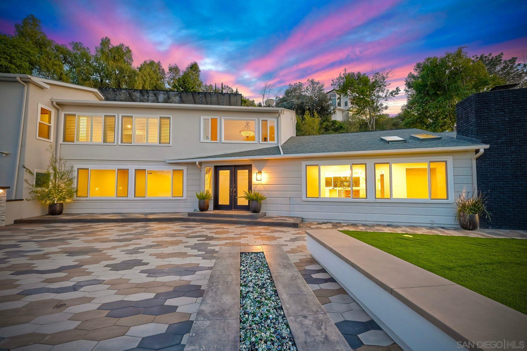 Detail Gallery Image 48 of 58 For 9945  Alto Dr, La Mesa,  CA 91941 - 5 Beds | 3/2 Baths