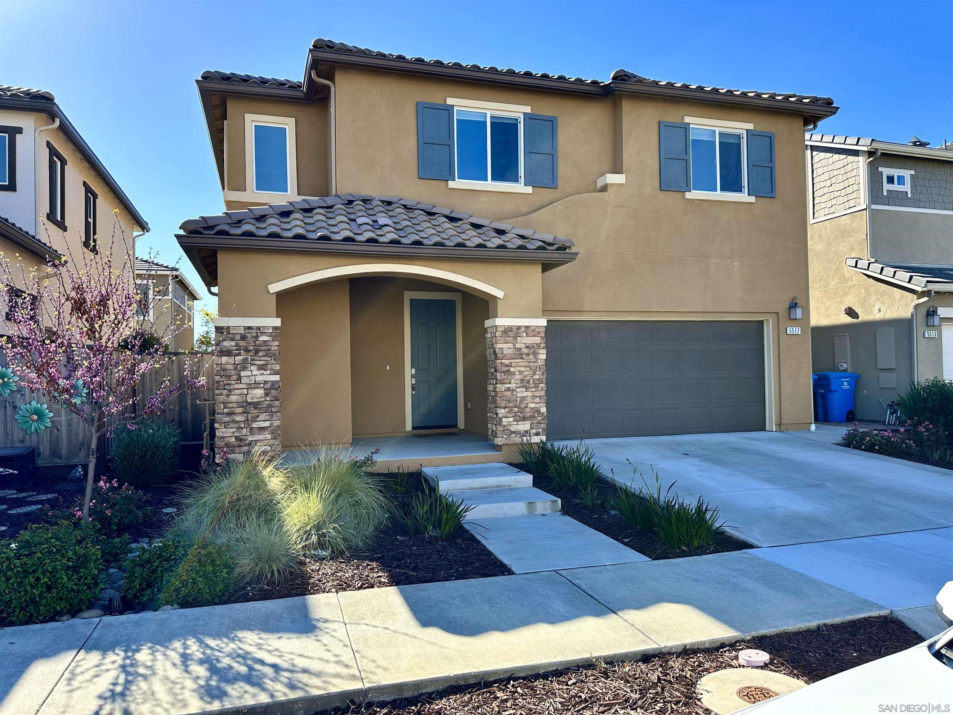 Front Image Thumbnail for SD250045798