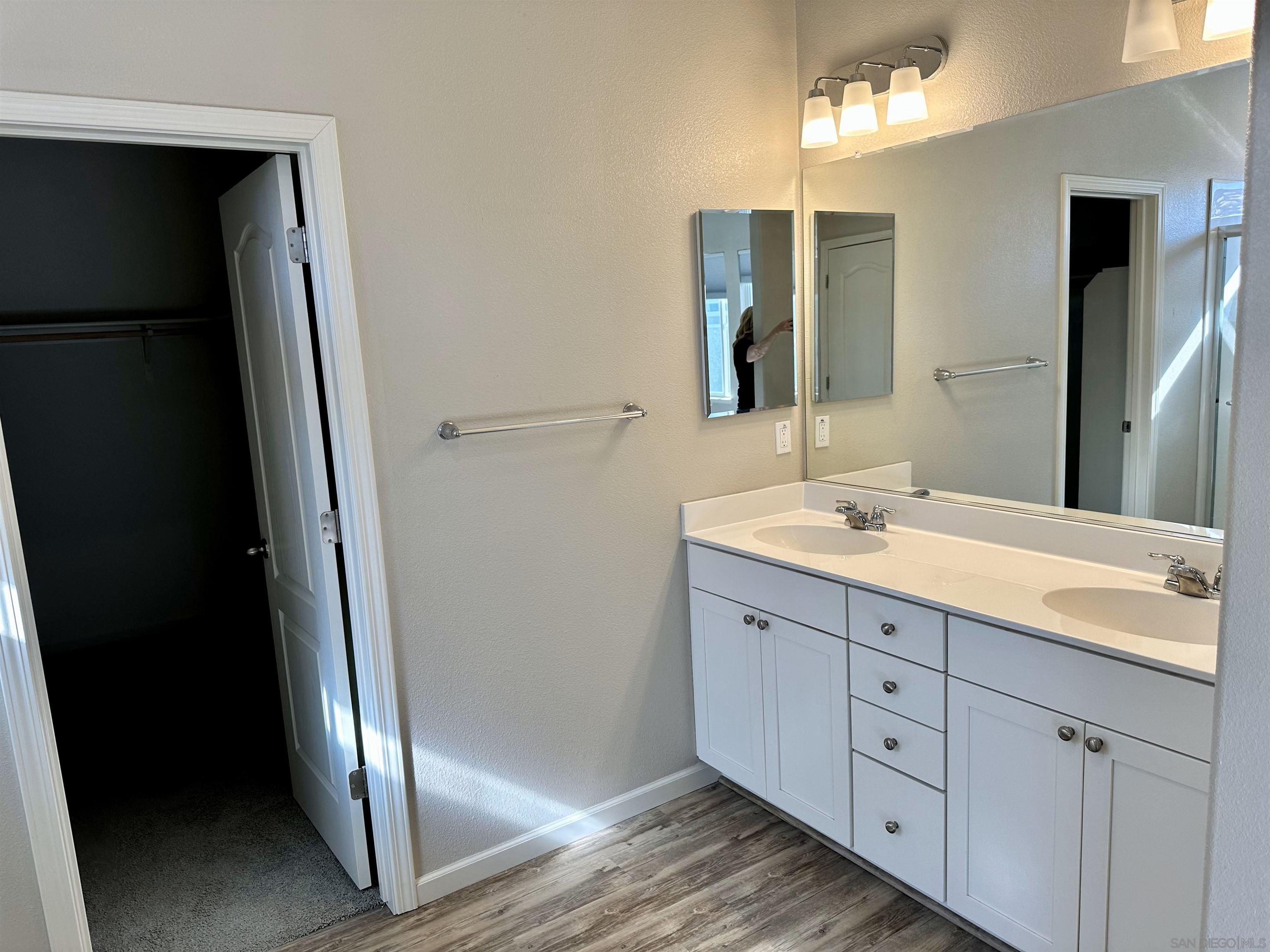 Detail Gallery Image 9 of 15 For 5517  Kennedy Place, Rohnert Park,  CA 94928 - 4 Beds | 2/1 Baths