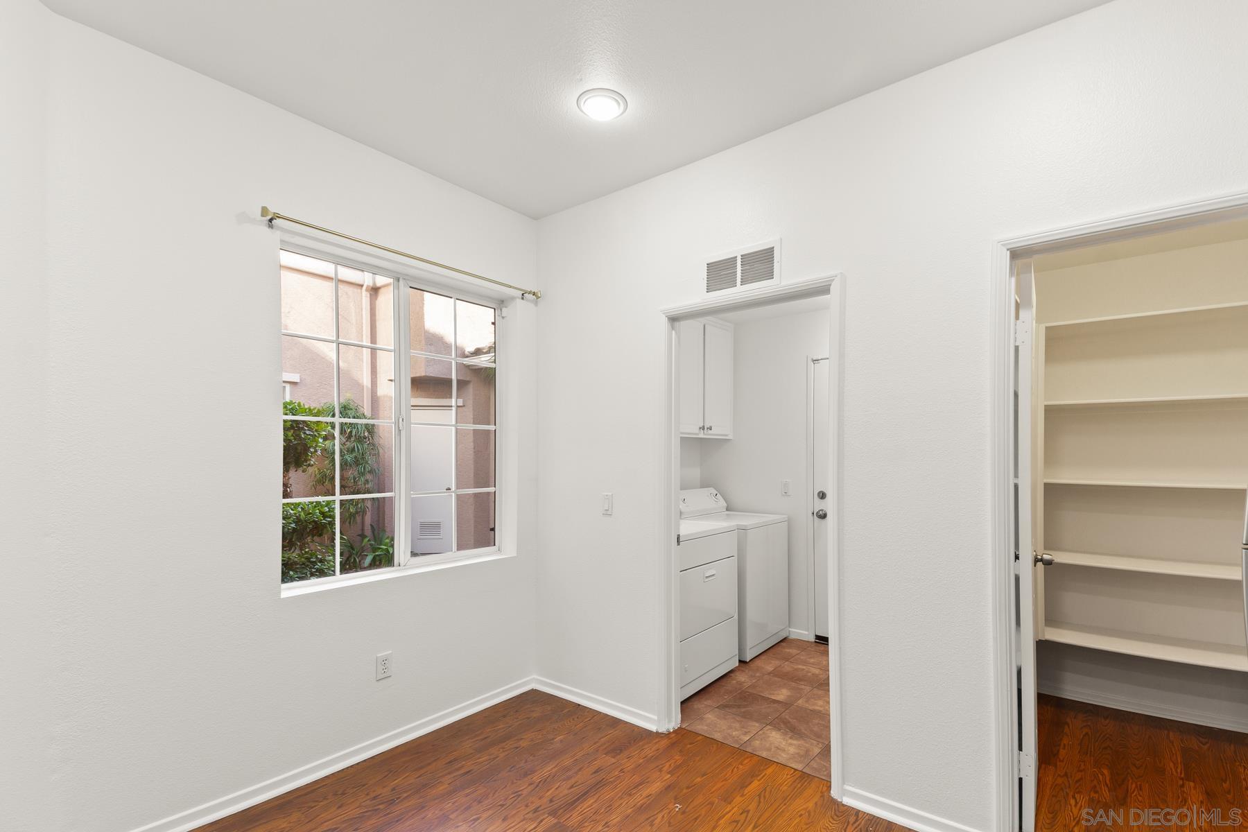 Detail Gallery Image 12 of 44 For 755  Caminito Moraga  3, Chula Vista,  CA 91913 - 3 Beds | 2/1 Baths