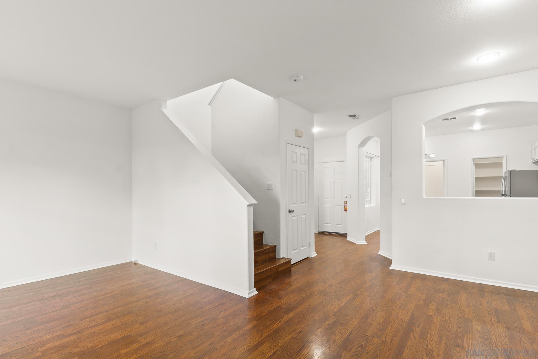 Detail Gallery Image 19 of 44 For 755  Caminito Moraga  3, Chula Vista,  CA 91913 - 3 Beds | 2/1 Baths