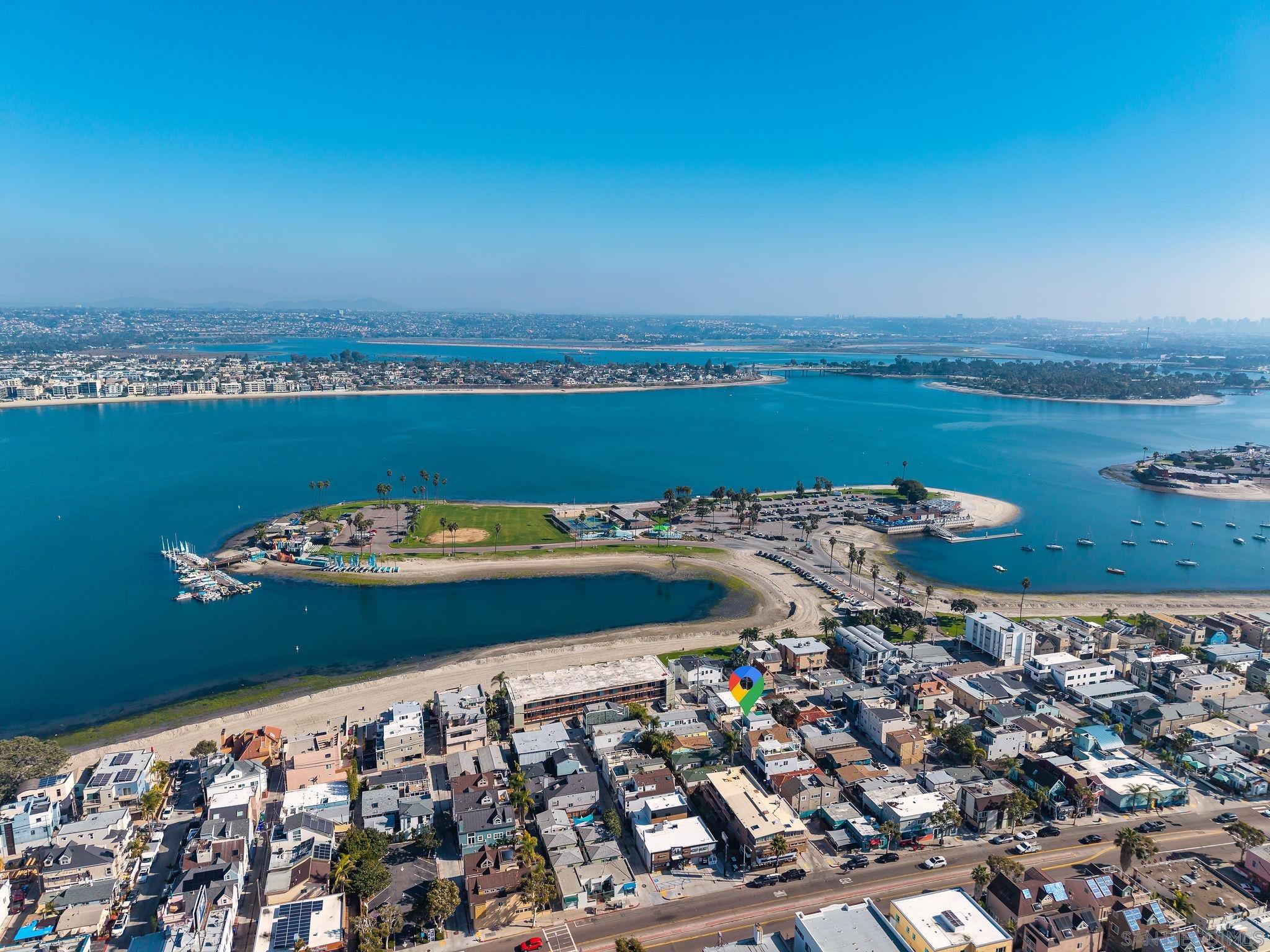 Detail Gallery Image 18 of 44 For 830-832  Pismo Ct, San Diego,  CA 92109 - – Beds | – Baths