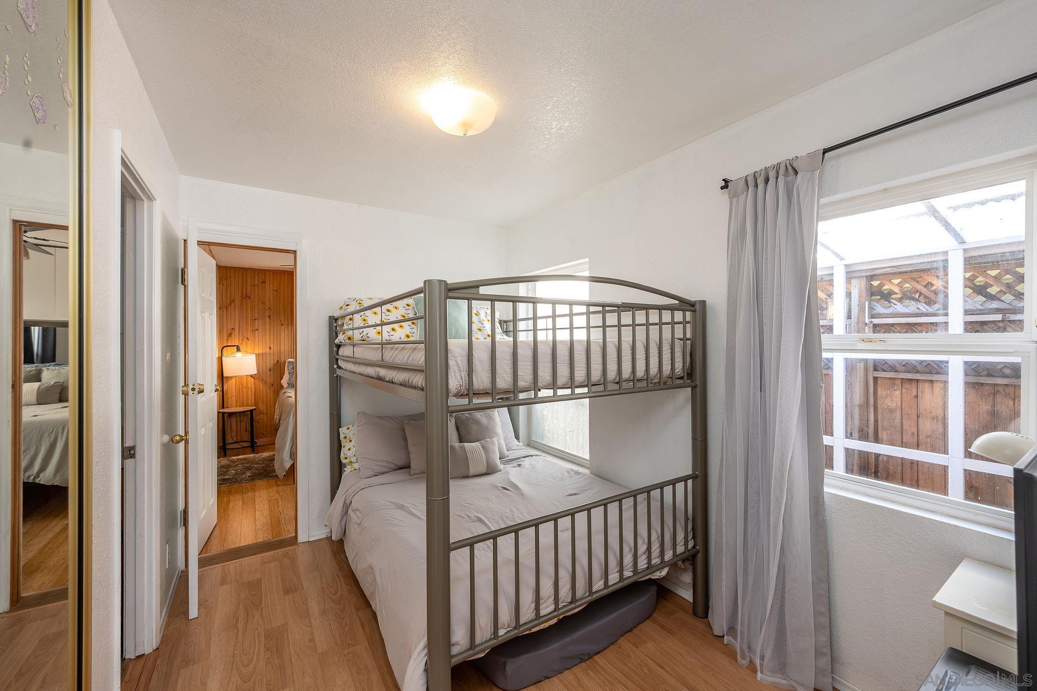 Detail Gallery Image 33 of 44 For 830-832  Pismo Ct, San Diego,  CA 92109 - – Beds | – Baths