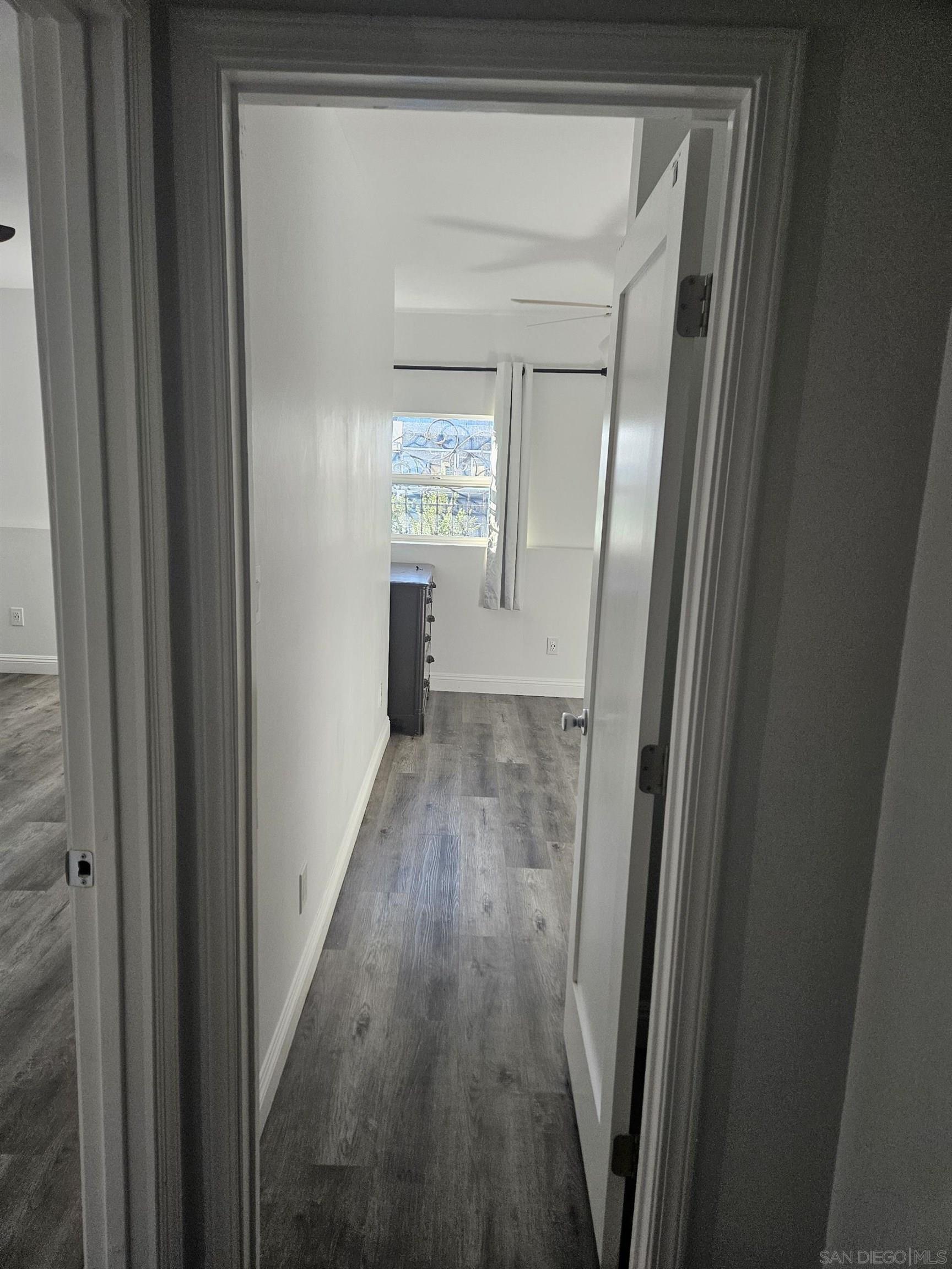 Detail Gallery Image 3 of 7 For 719  Mahogany Drive, El Cajon,  CA 92019 - 1 Beds | 1 Baths