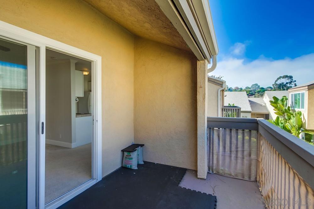 Detail Gallery Image 29 of 35 For 8628  via Mallorca  #D,  La Jolla,  CA 92037 - 1 Beds | 1 Baths