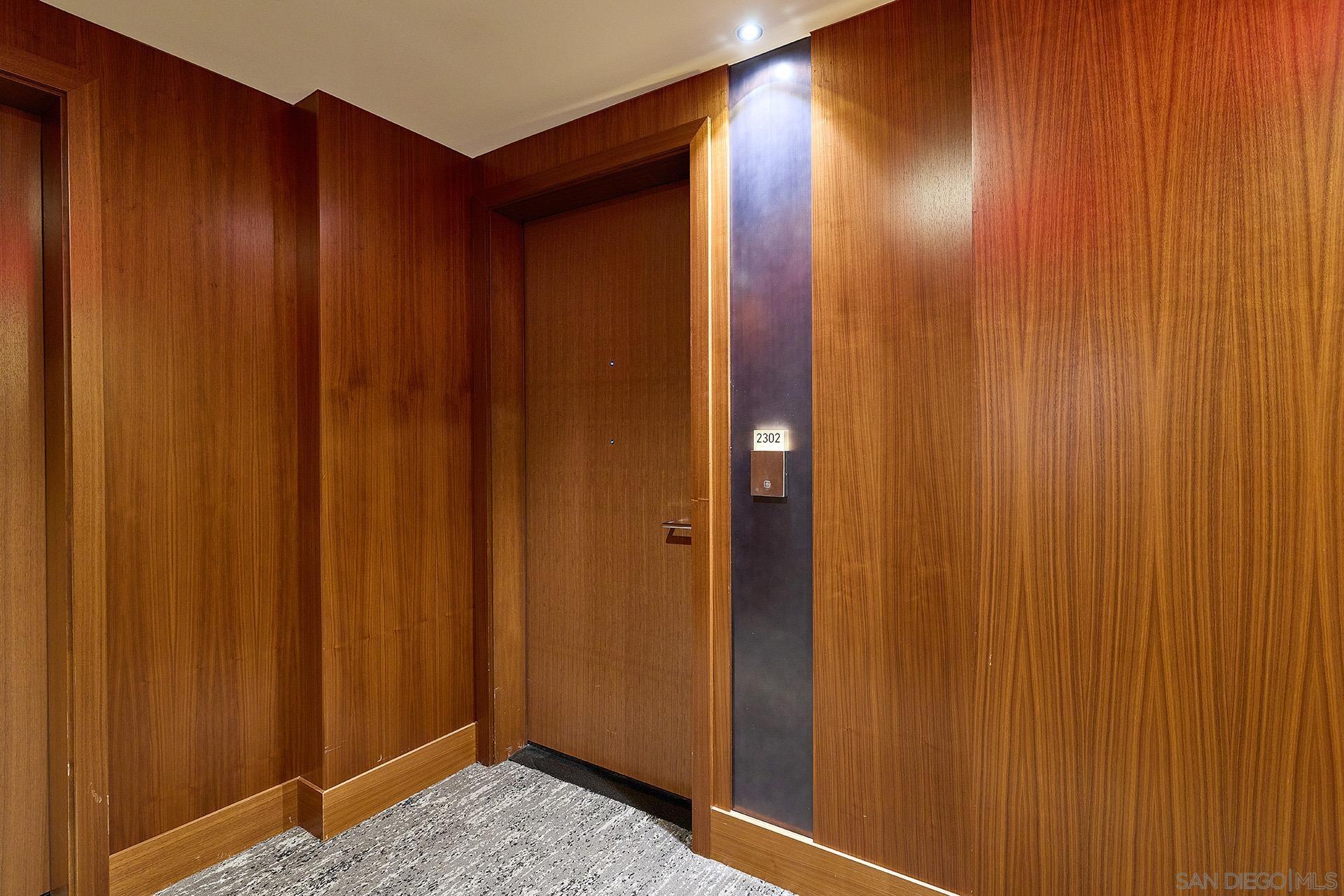 Detail Gallery Image 17 of 55 For 1388  Kettner Blvd  #2302,  San Diego,  CA 92101 - 3 Beds | 2 Baths