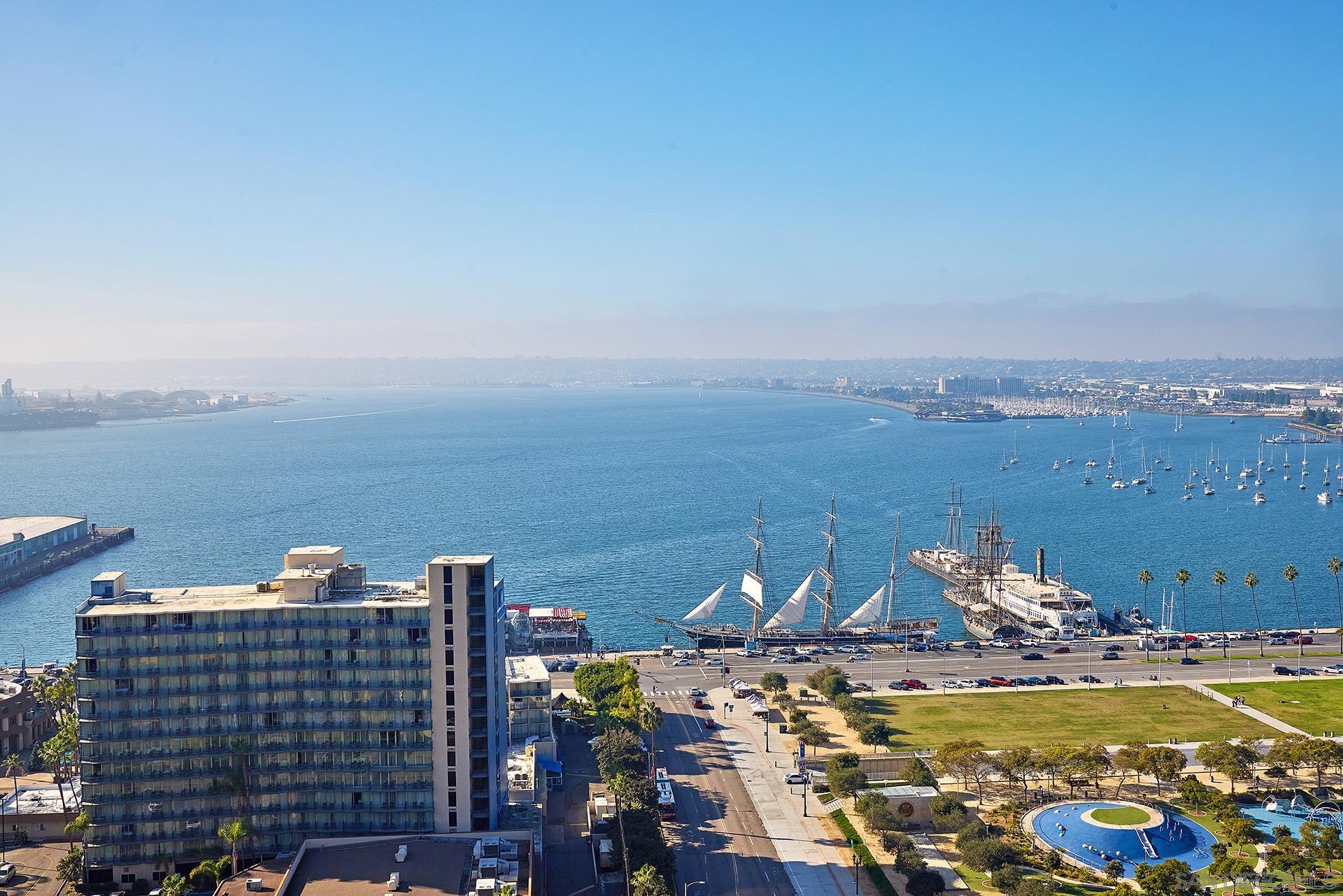 Detail Gallery Image 24 of 55 For 1388  Kettner Blvd  #2302,  San Diego,  CA 92101 - 3 Beds | 2 Baths