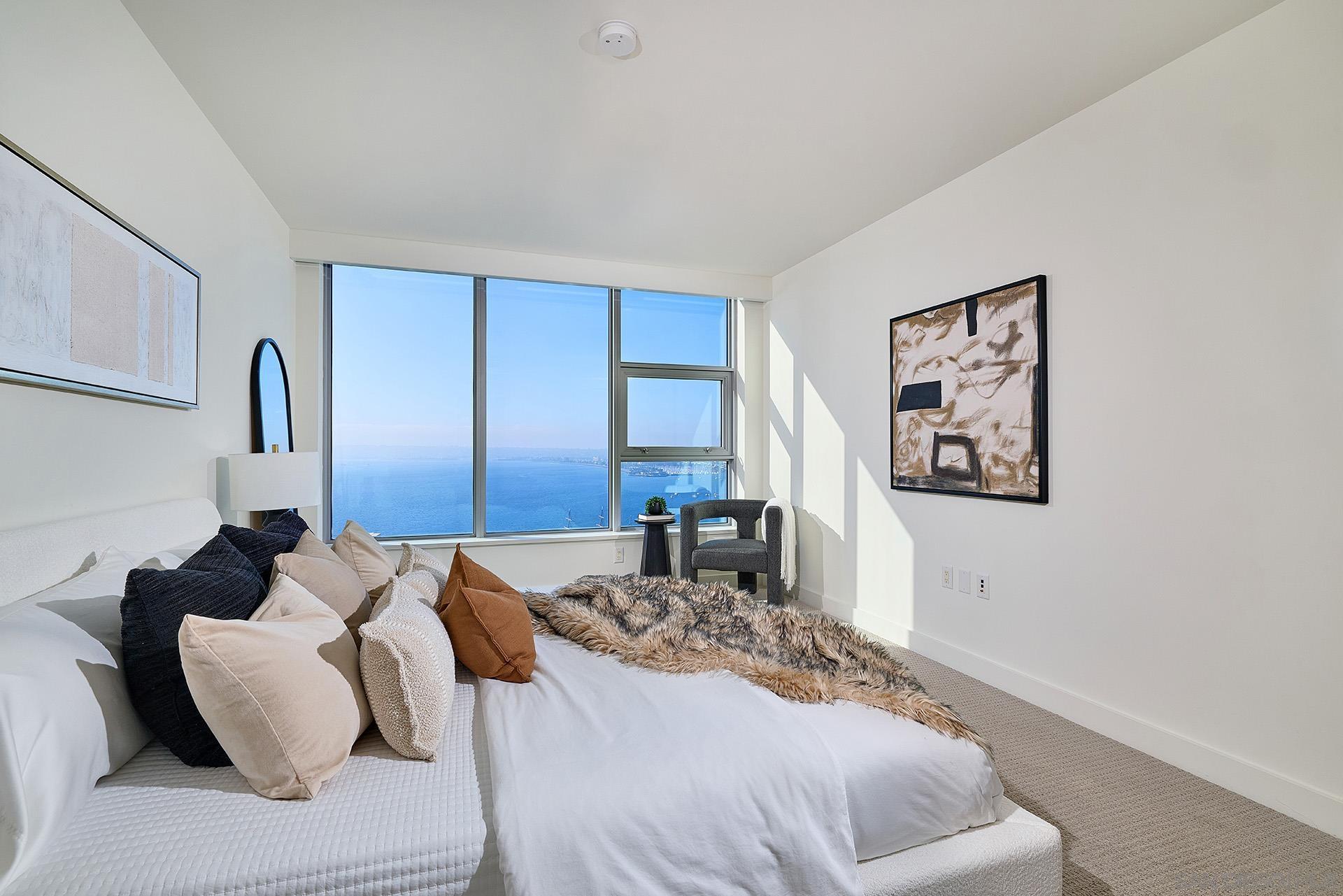 Detail Gallery Image 9 of 55 For 1388  Kettner Blvd  #2302,  San Diego,  CA 92101 - 3 Beds | 2 Baths