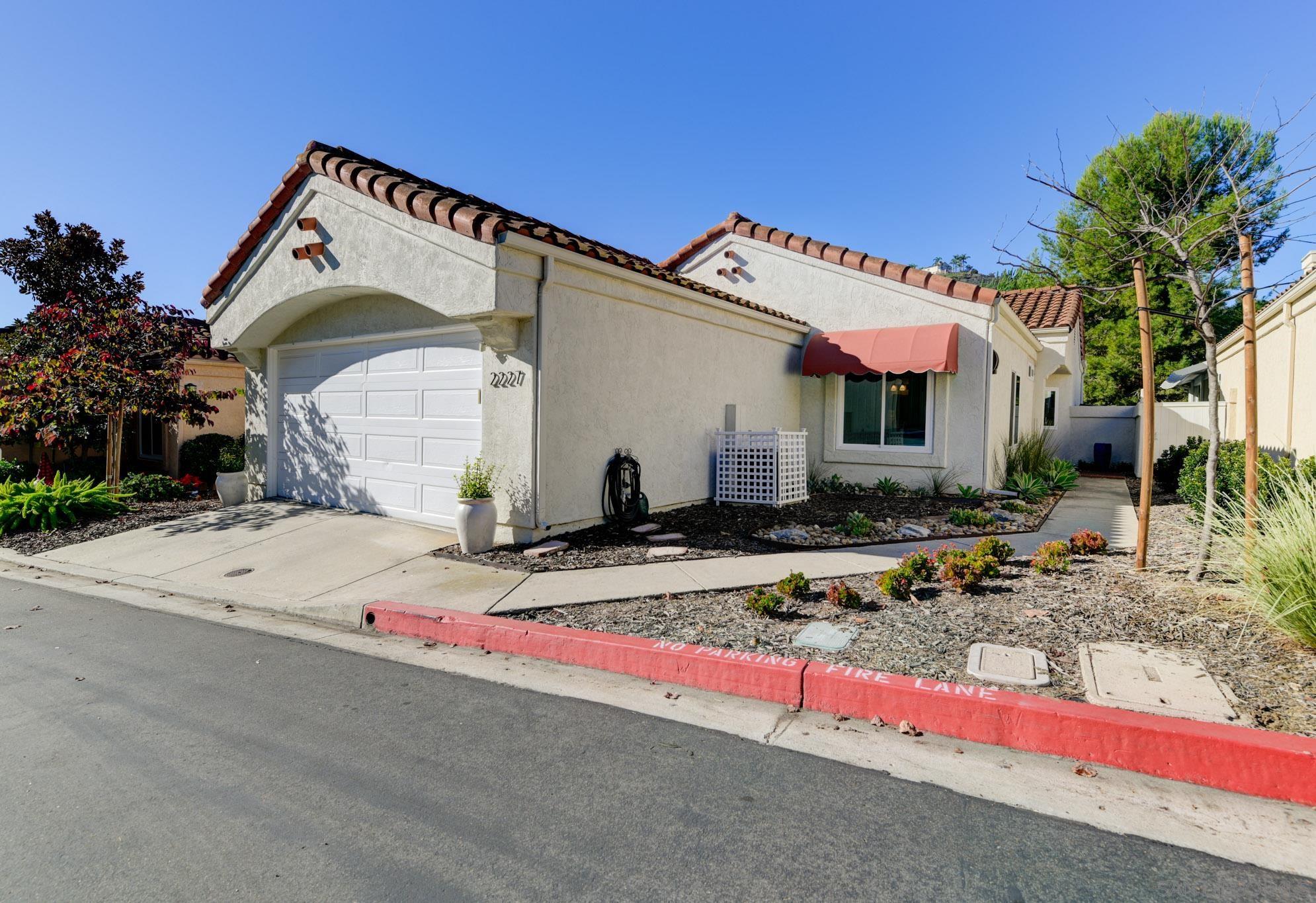 Detail Gallery Image 26 of 27 For 2227  Medina Gln, Escondido,  CA 92026 - 2 Beds | 2 Baths