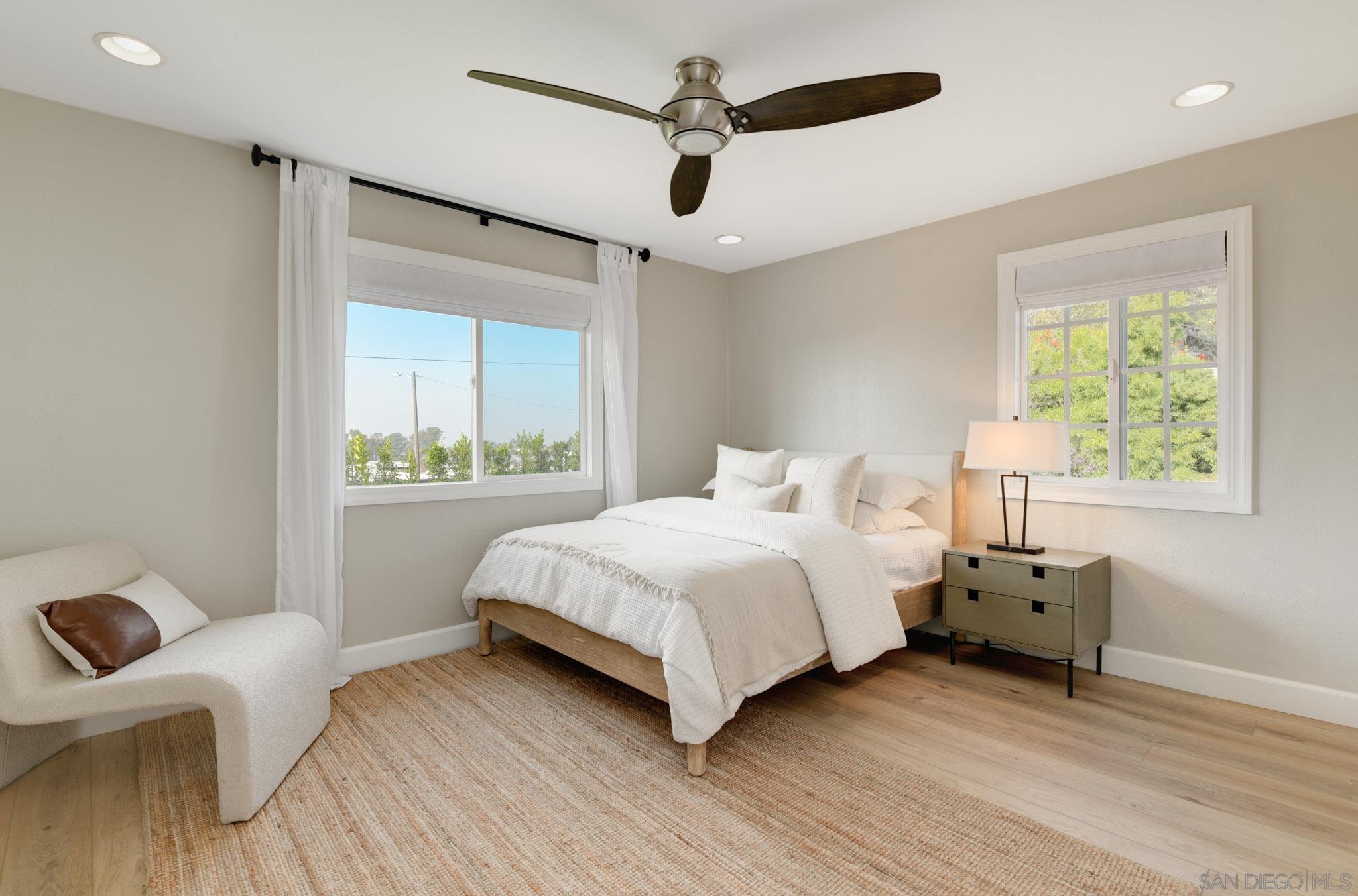 Detail Gallery Image 27 of 30 For 1129  Bonita Dr, Encinitas,  CA 92024 - – Beds | – Baths