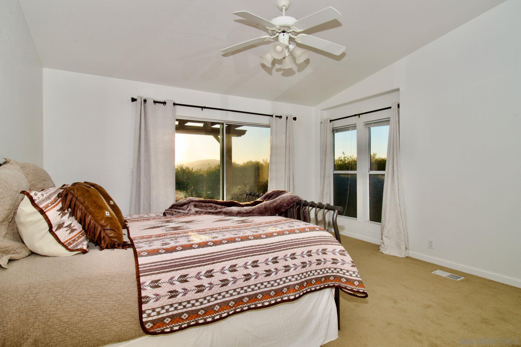 Detail Gallery Image 8 of 38 For 32137  Cerrada Del Coyote, Warner Springs,  CA 92086 - 3 Beds | 3 Baths