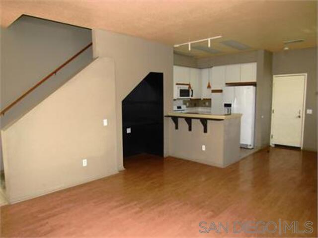 Detail Gallery Image 4 of 9 For 2191  Cabo Bahia, Chula Vista,  CA 91914 - 2 Beds | 2 Baths