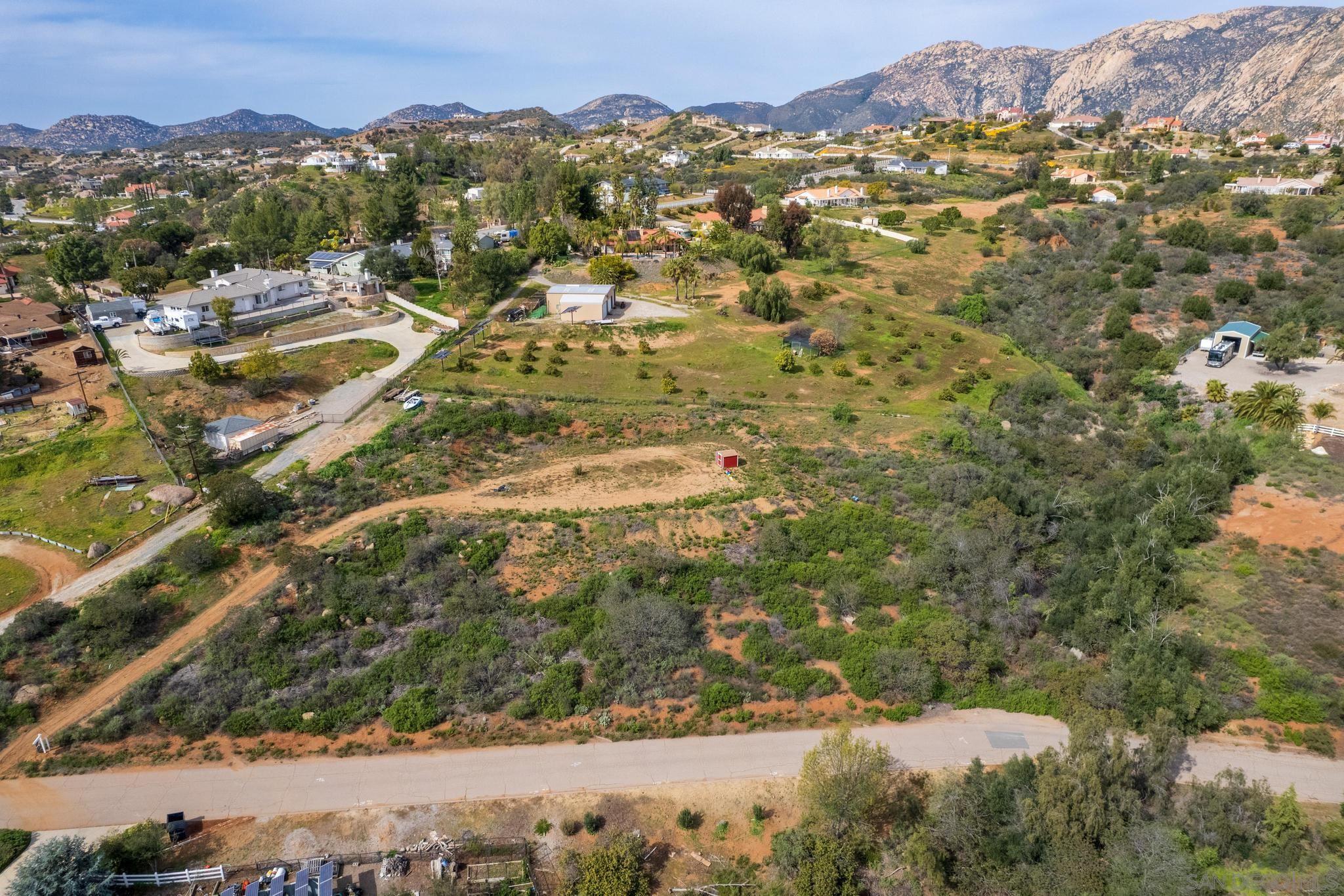 Detail Gallery Image 10 of 22 For , El Cajon,  CA 92021 - – Beds | – Baths