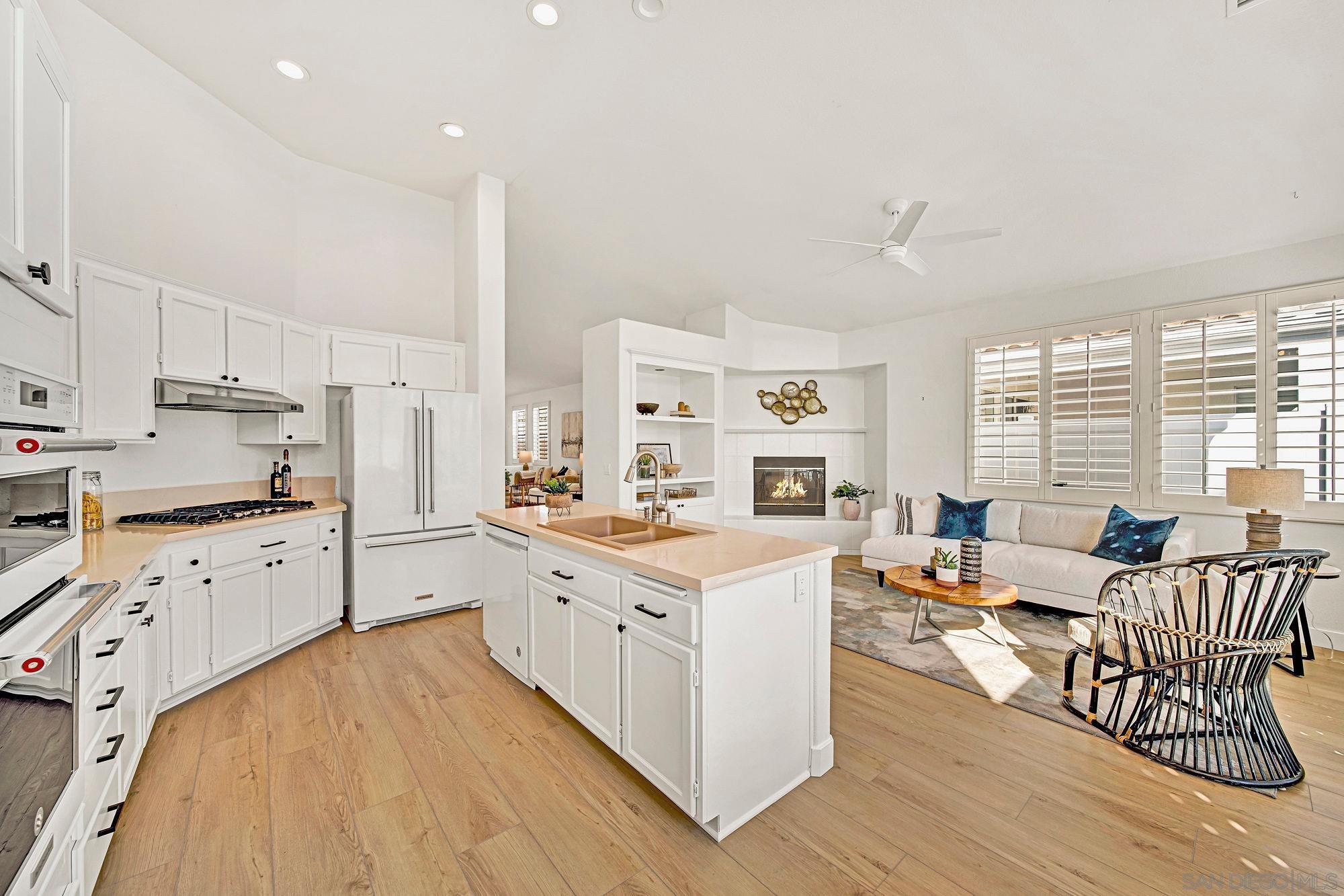 Detail Gallery Image 12 of 58 For 6055  Dassia Way, Oceanside,  CA 92056 - 3 Beds | 2 Baths