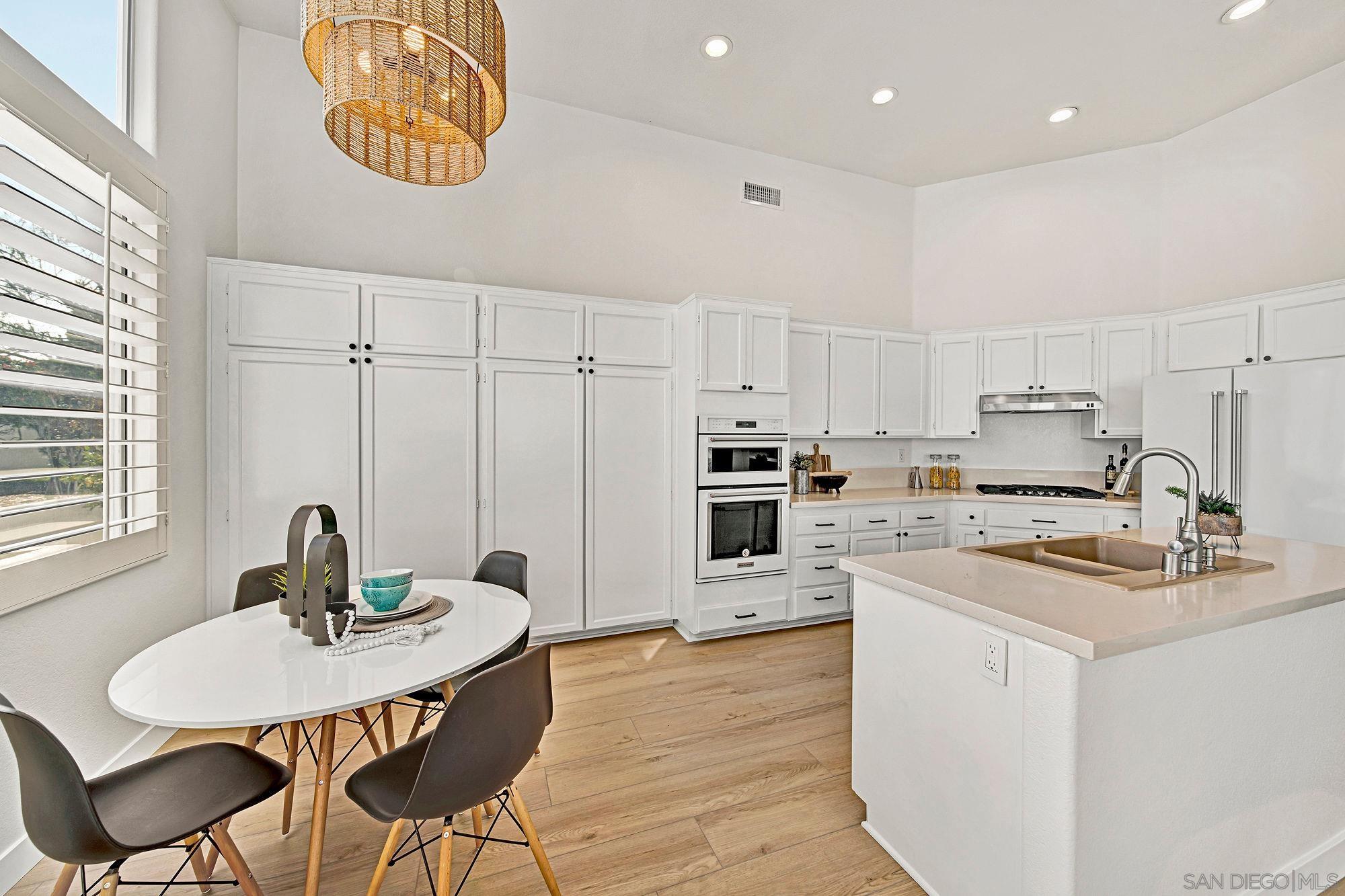 Detail Gallery Image 10 of 58 For 6055  Dassia Way, Oceanside,  CA 92056 - 3 Beds | 2 Baths