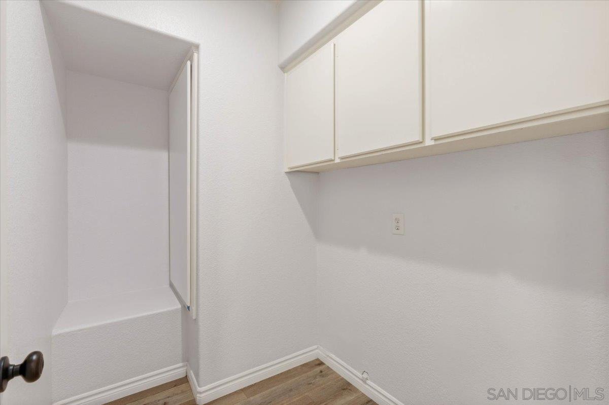 Detail Gallery Image 25 of 37 For 16156  Avenida Venusto  #2,  San Diego,  CA 92128 - 3 Beds | 2/1 Baths