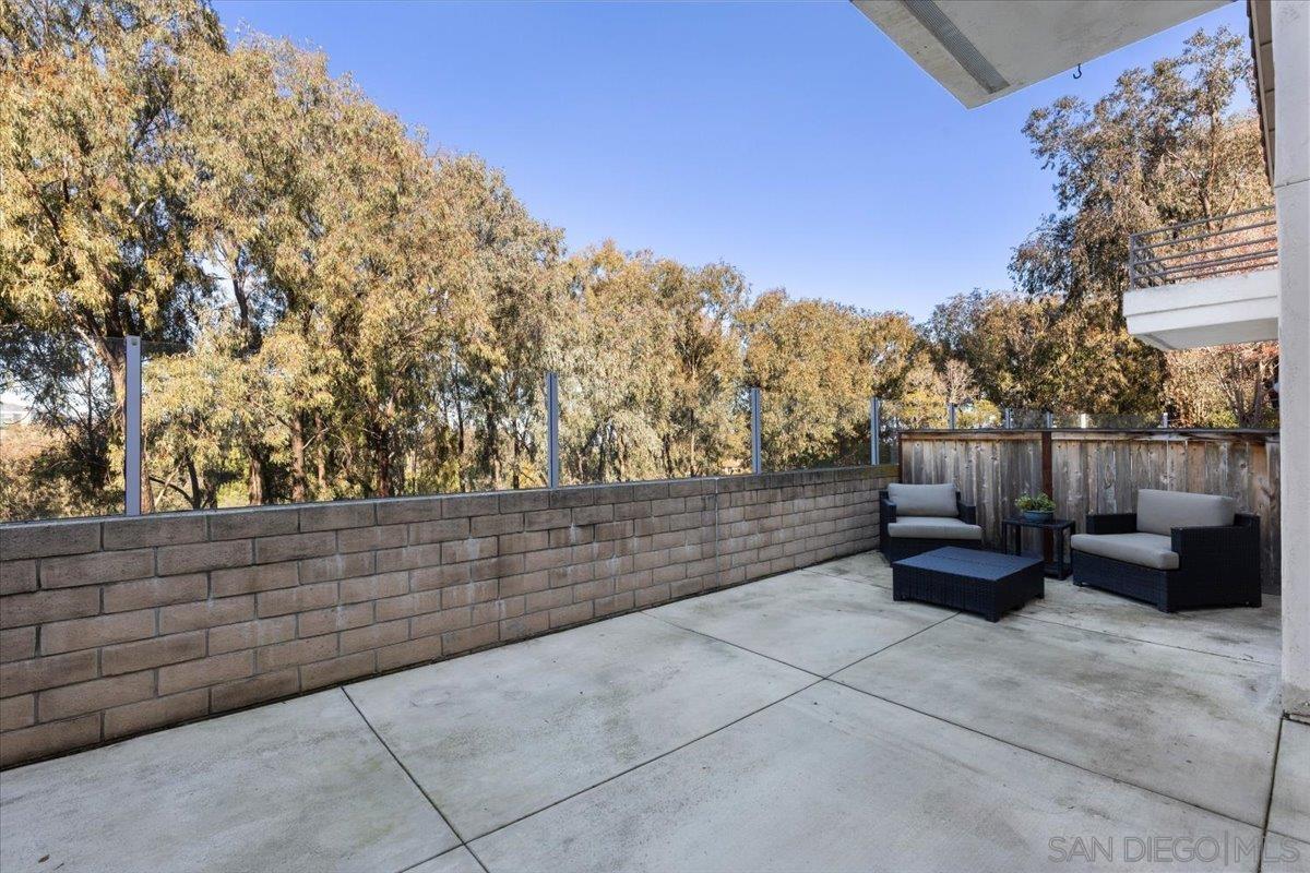 Detail Gallery Image 28 of 37 For 16156  Avenida Venusto  #2,  San Diego,  CA 92128 - 3 Beds | 2/1 Baths