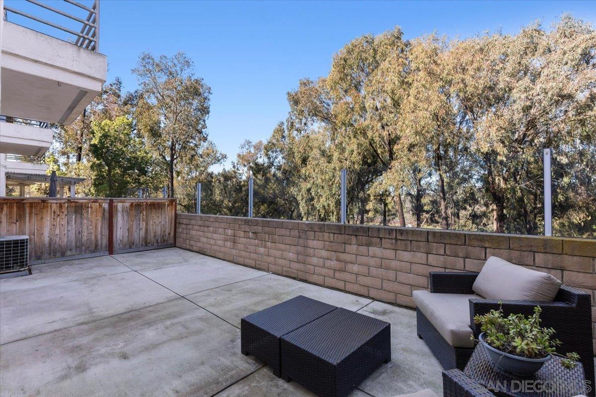 Detail Gallery Image 29 of 37 For 16156  Avenida Venusto  #2,  San Diego,  CA 92128 - 3 Beds | 2/1 Baths