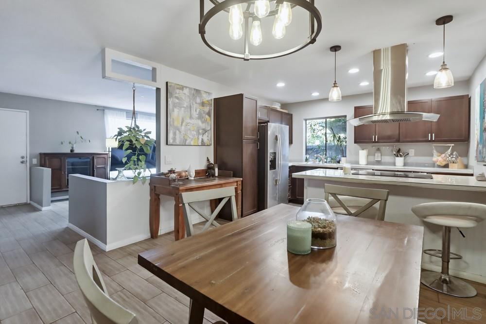 Detail Gallery Image 18 of 41 For 10781  Caminito Bravura, San Diego,  CA 92108 - 4 Beds | 2 Baths