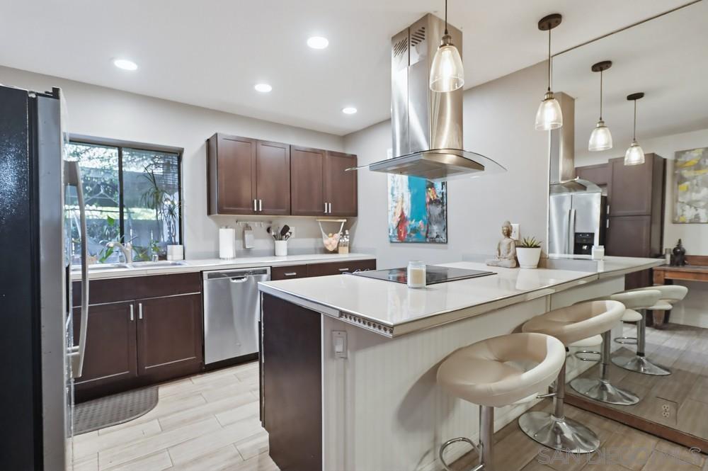 Detail Gallery Image 19 of 41 For 10781  Caminito Bravura, San Diego,  CA 92108 - 4 Beds | 2 Baths