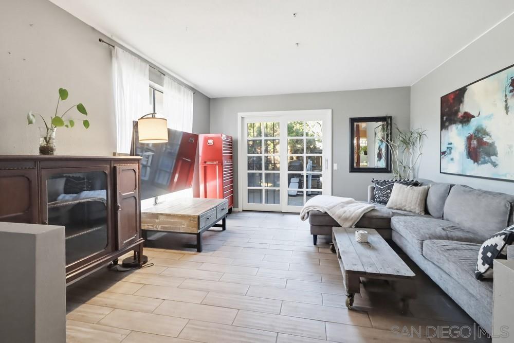 Detail Gallery Image 9 of 41 For 10781  Caminito Bravura, San Diego,  CA 92108 - 4 Beds | 2 Baths