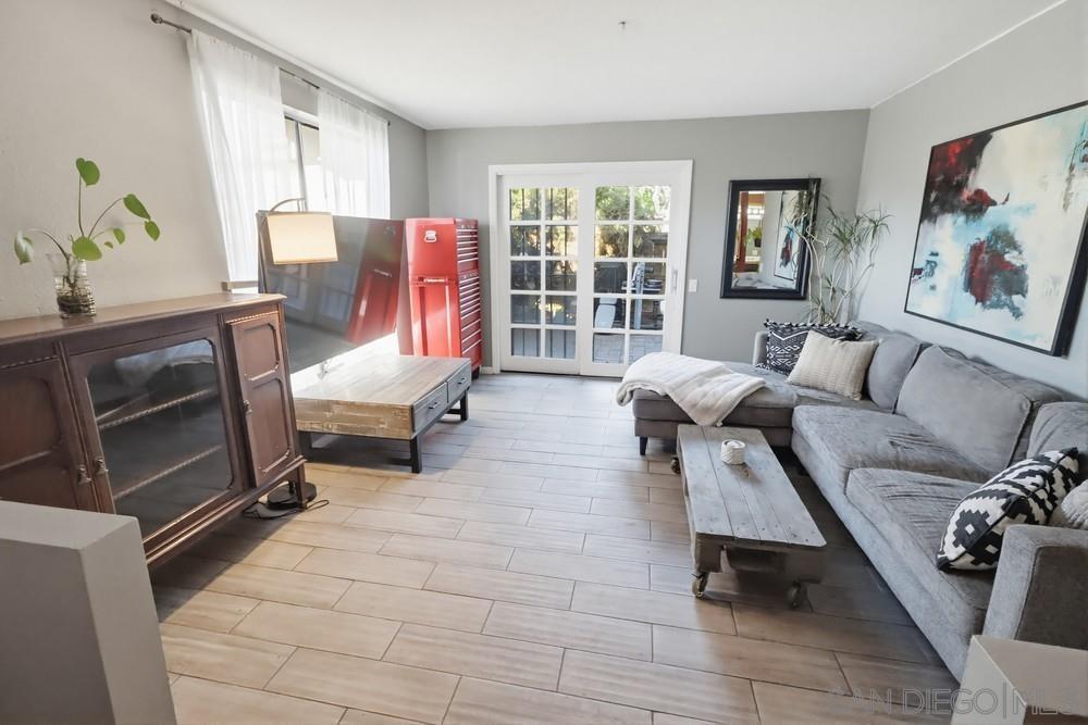 Detail Gallery Image 10 of 41 For 10781  Caminito Bravura, San Diego,  CA 92108 - 4 Beds | 2 Baths