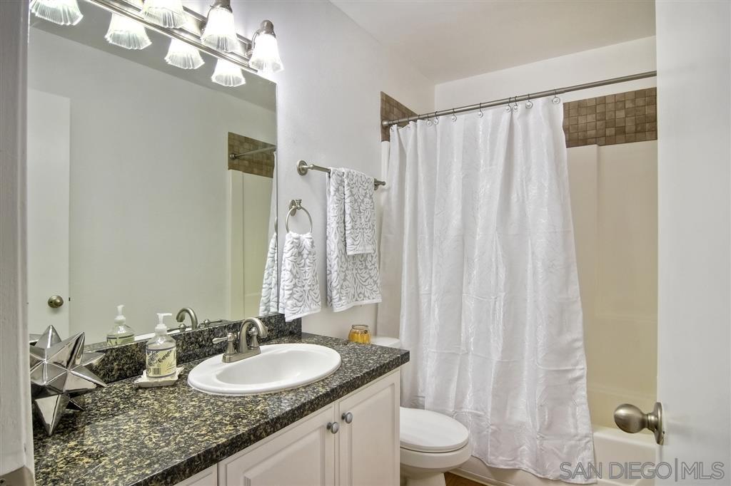 Detail Gallery Image 11 of 20 For 17119  West Bernardo Dr.  108, San Diego,  CA 92127 - 2 Beds | 2 Baths