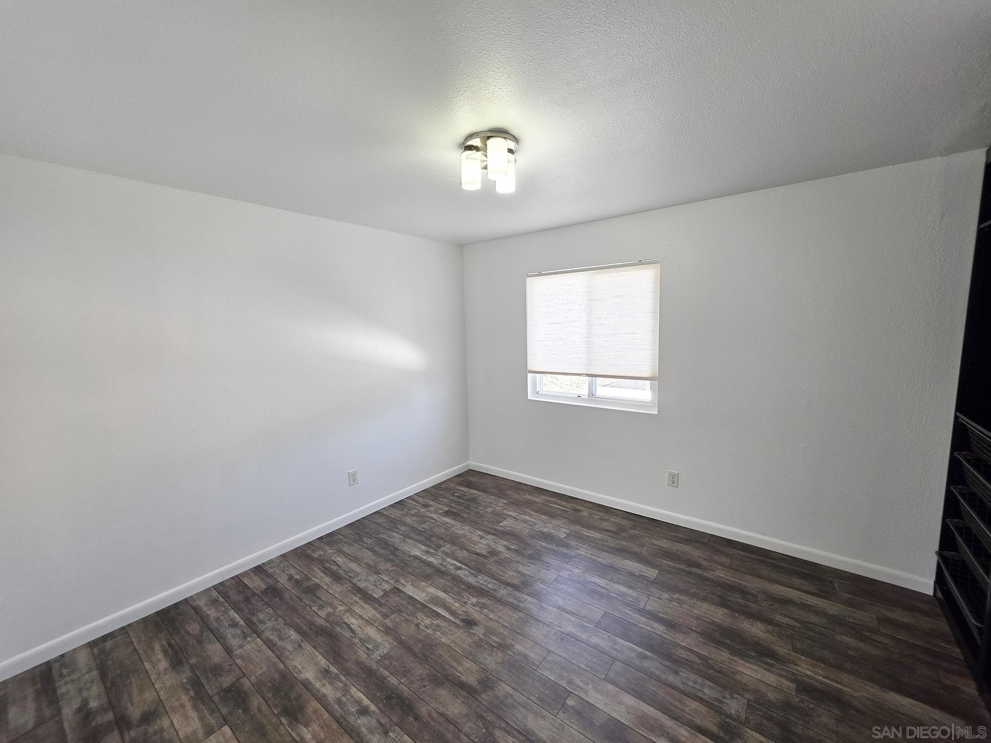 Detail Gallery Image 22 of 29 For 2230  Ledgeview Ln, Spring Valley,  CA 91977 - 4 Beds | 2 Baths