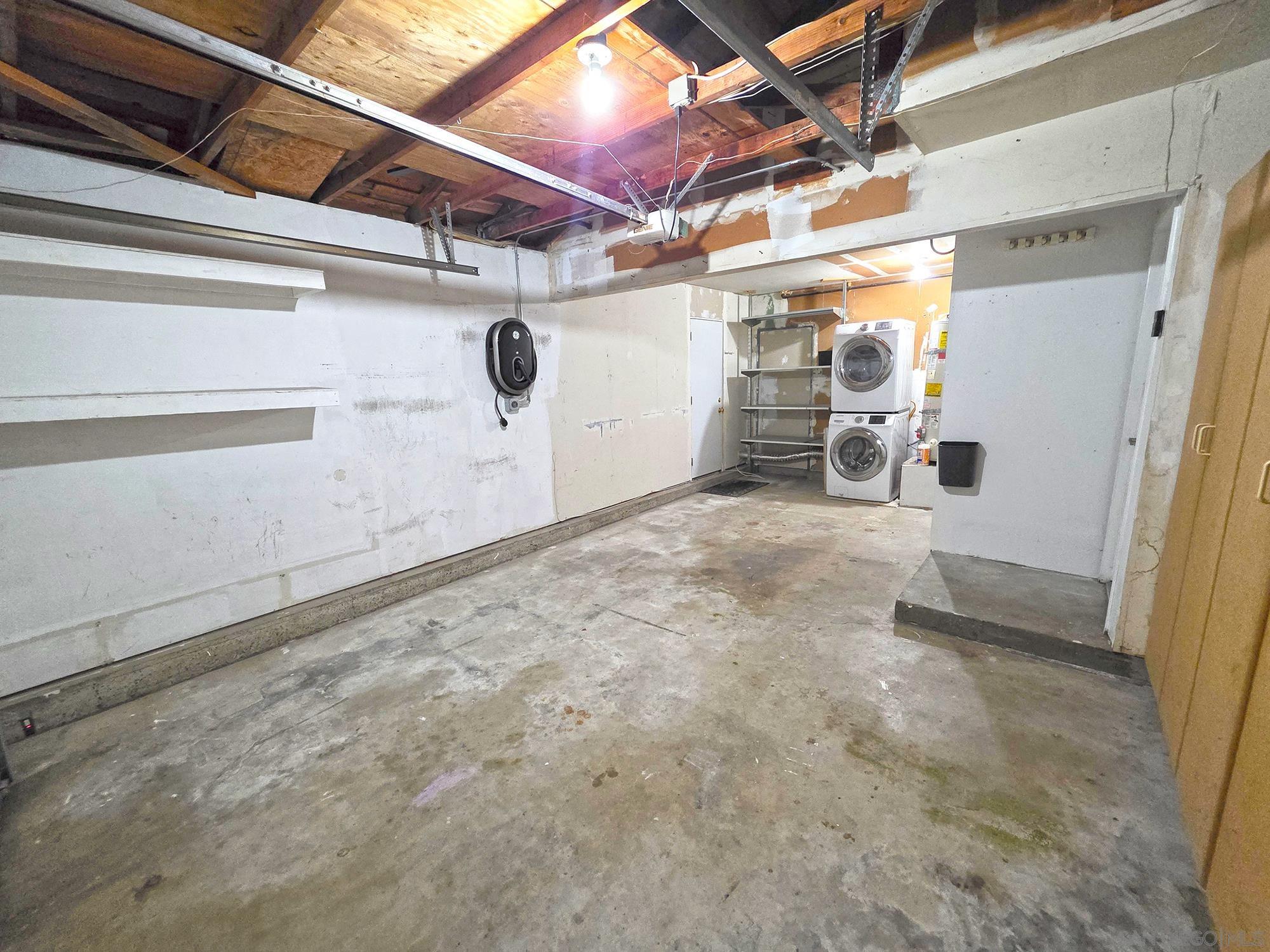 Detail Gallery Image 28 of 29 For 2230  Ledgeview Ln, Spring Valley,  CA 91977 - 4 Beds | 2 Baths