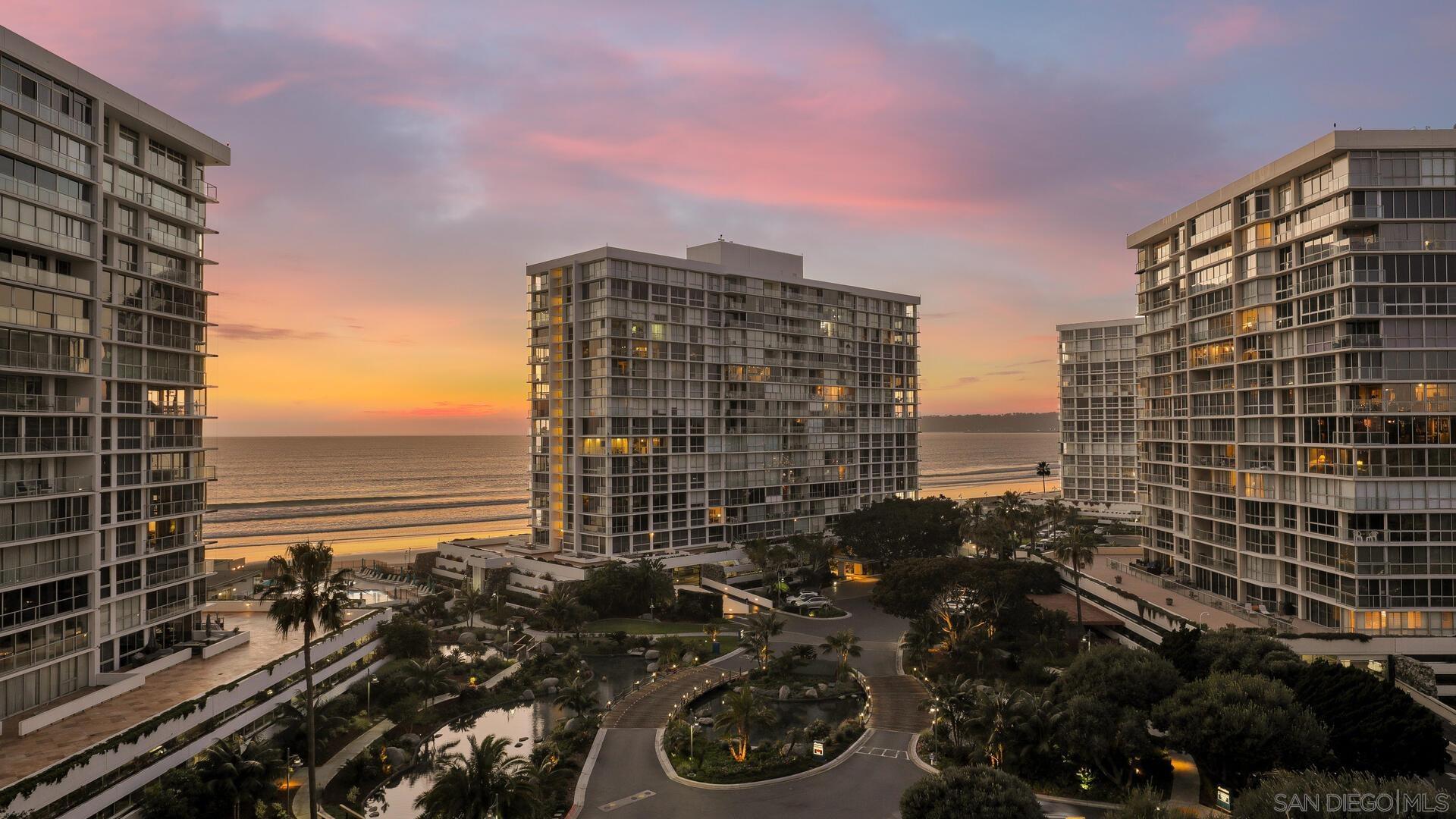 Detail Gallery Image 3 of 12 For 1770 Avenida De  Avenida Del Mundo  1210, Coronado,  CA 92118 - 2 Beds | 2 Baths