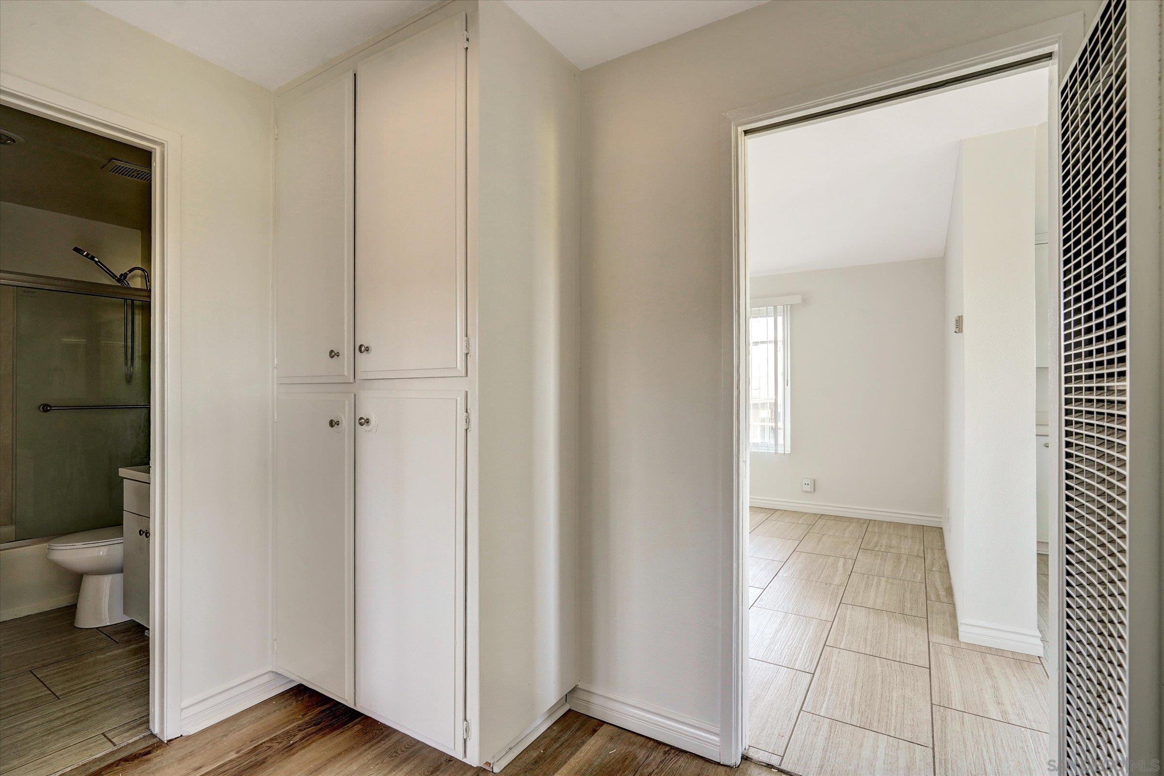 Detail Gallery Image 14 of 21 For 4712 W W Point Loma Blvd  4, San Diego,  CA 92107 - 2 Beds | 1 Baths