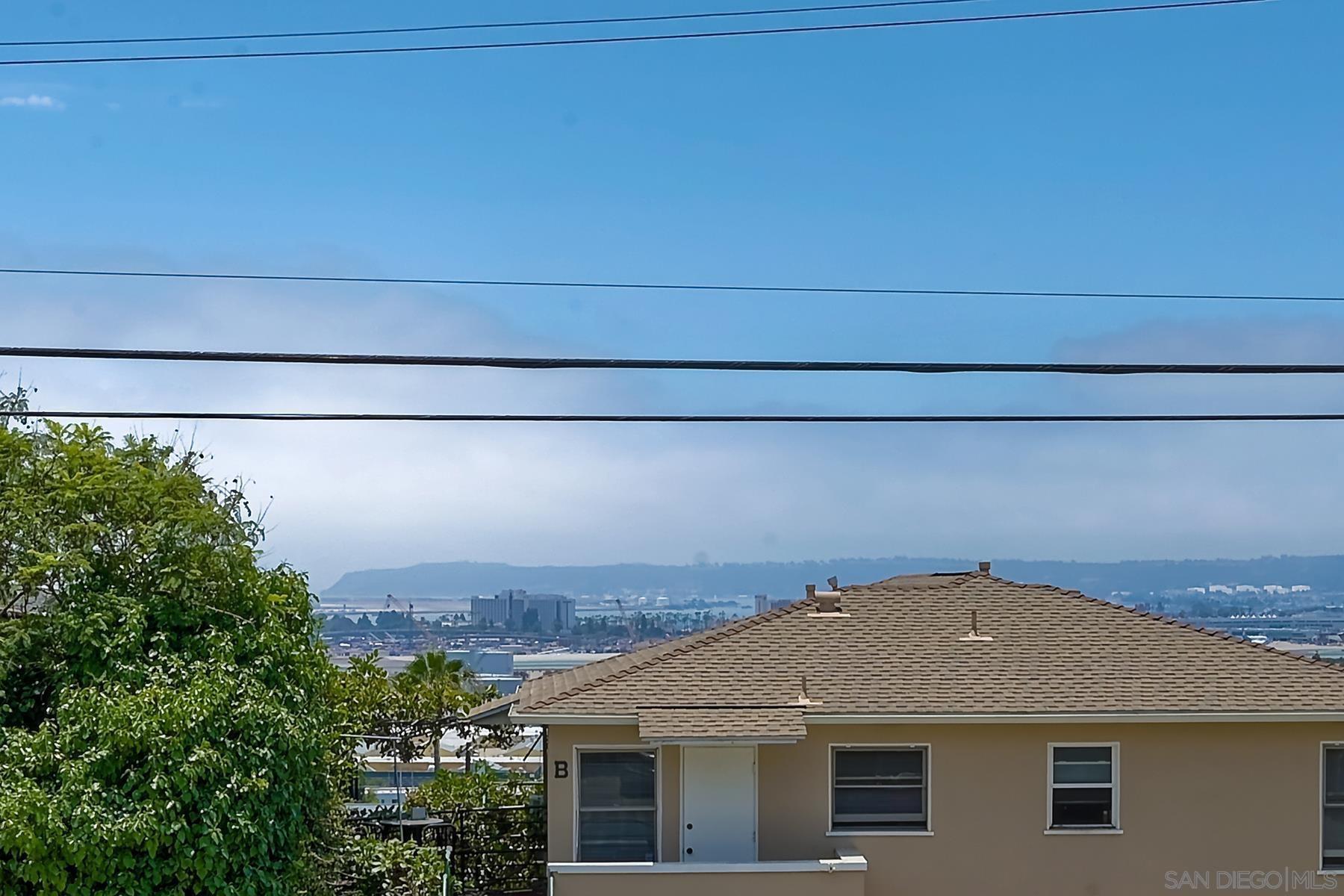 Detail Gallery Image 25 of 26 For 1828  Linwood St  #1,  San Diego,  CA 92110 - 2 Beds | 2 Baths