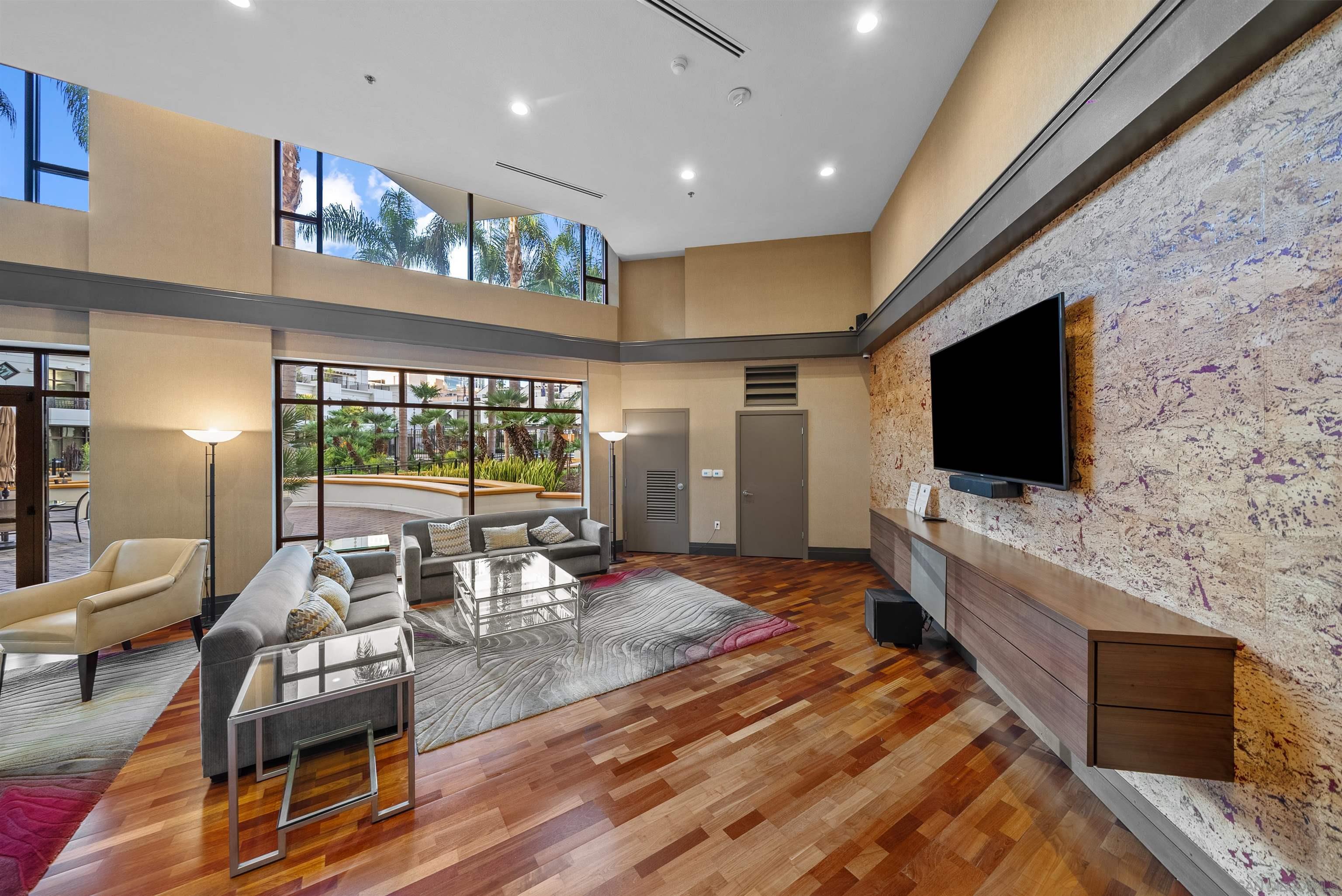 Detail Gallery Image 70 of 73 For 700 W Harbor Dr  #2202,  San Diego,  CA 92101 - 4 Beds | 3/1 Baths