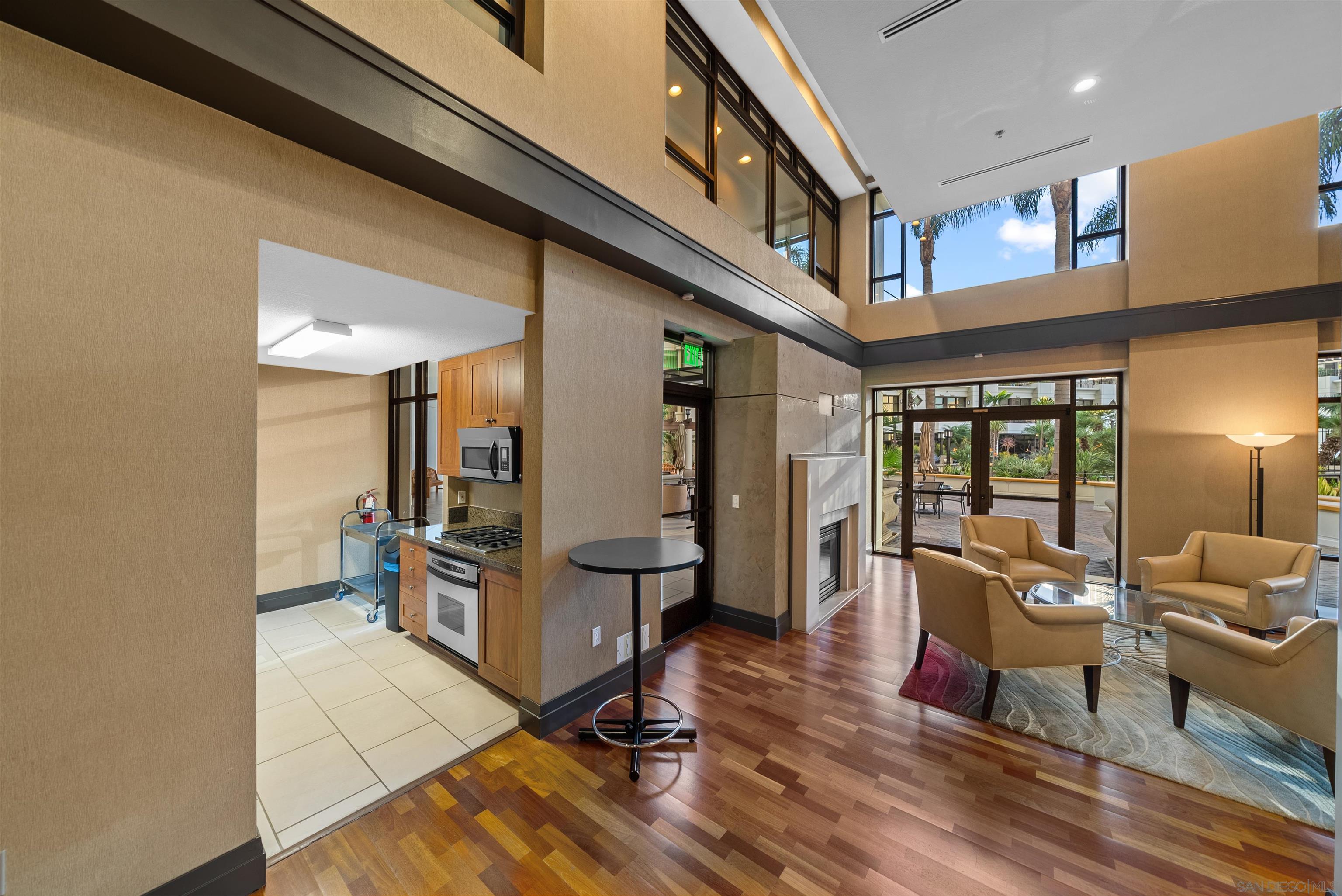 Detail Gallery Image 71 of 73 For 700 W Harbor Dr  #2202,  San Diego,  CA 92101 - 4 Beds | 3/1 Baths