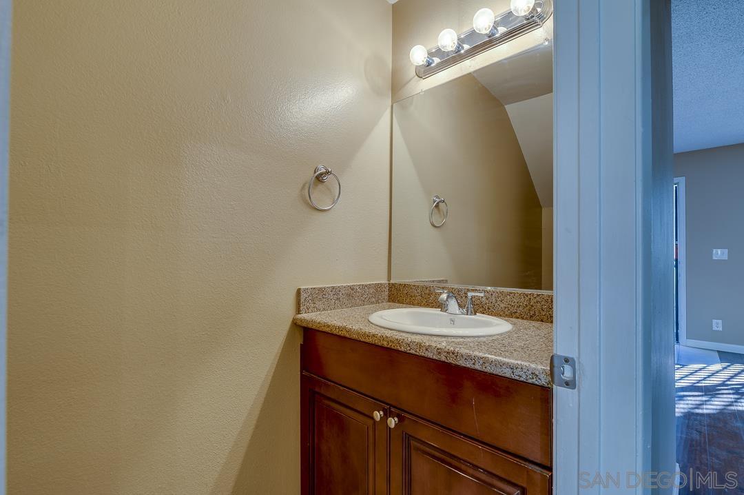 Detail Gallery Image 15 of 20 For 948  Gillespie Dr, Spring Valley,  CA 91977 - – Beds | – Baths
