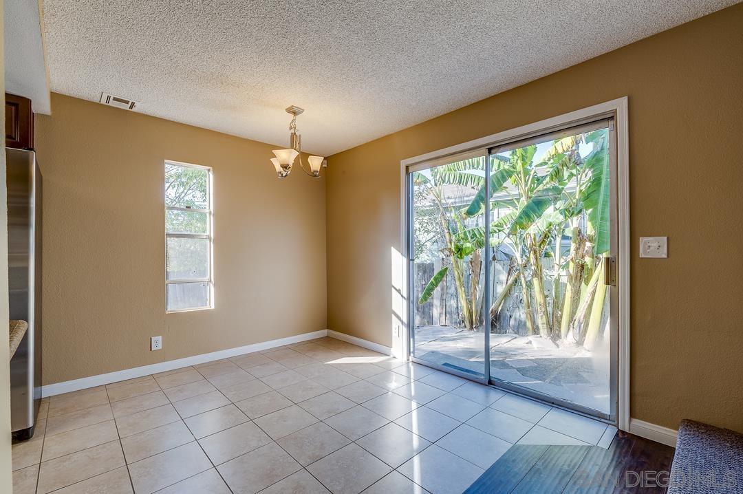 Detail Gallery Image 19 of 20 For 948  Gillespie Dr, Spring Valley,  CA 91977 - – Beds | – Baths