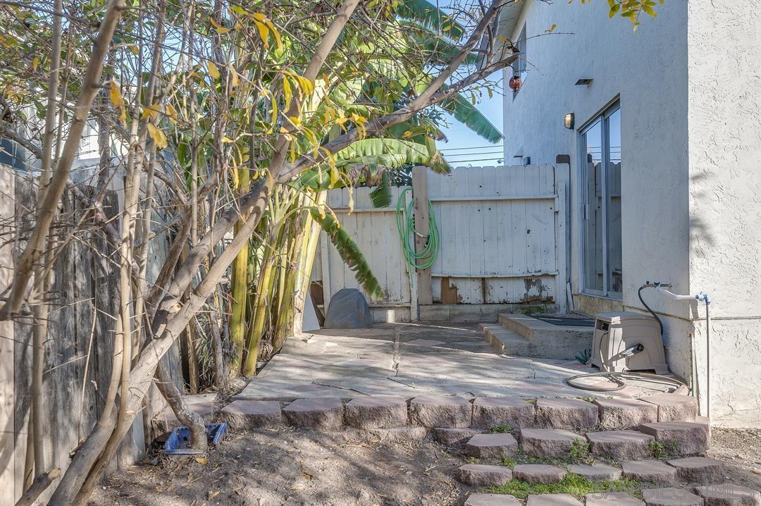 Detail Gallery Image 4 of 20 For 948  Gillespie Dr, Spring Valley,  CA 91977 - – Beds | – Baths