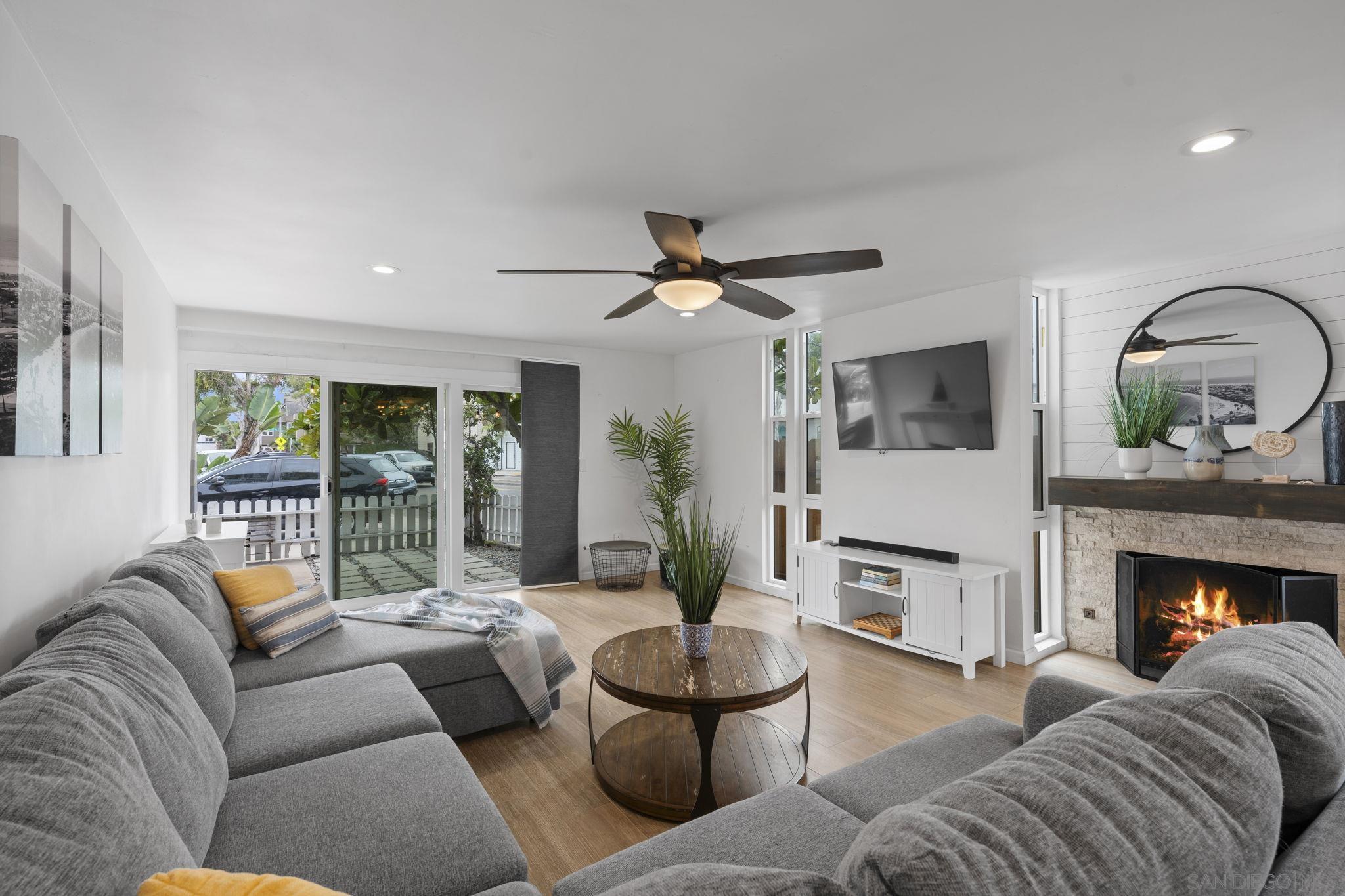 Detail Gallery Image 21 of 25 For 2735  Mission Blvd, San Diego,  CA 92109 - 2 Beds | 2 Baths